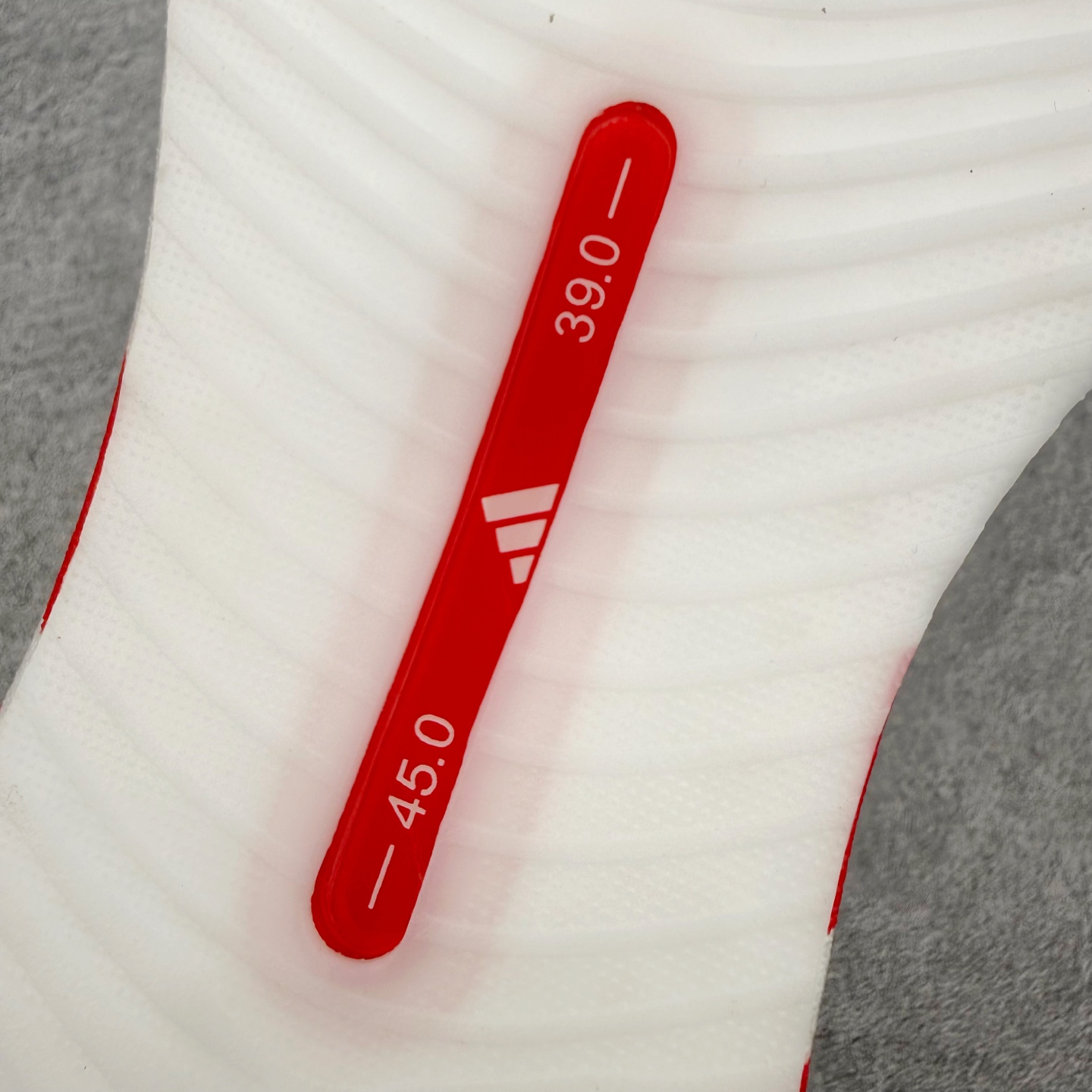 ＃RS纯原 AD HYPERBOOST EDGE 爆米花缓震竞速训练跑鞋 KI1913一、产品基础信息1