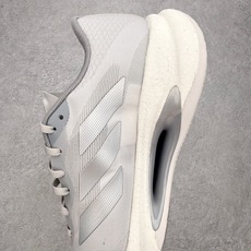 #RS纯原 AD VELOSTAR Light Boost 中性透气日常训练慢跑鞋|灰色 KJ5179 产品概述 定位日 #RS纯原 AD VELOSTAR Light Boost 中性透气日常训练慢跑鞋|灰色 KJ5179 产品概述 定位日