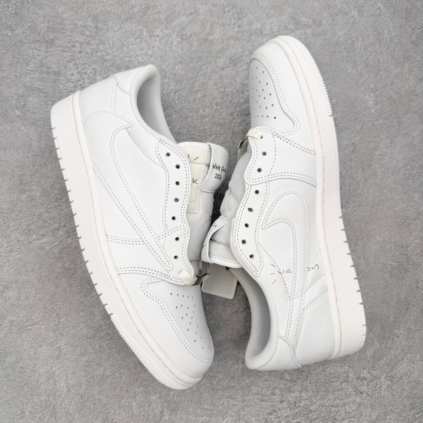 ＃RN纯原 Travis Scott x Air Jordan AJ1 Low OG SP TS联名倒钩低帮 圈内顶级倒