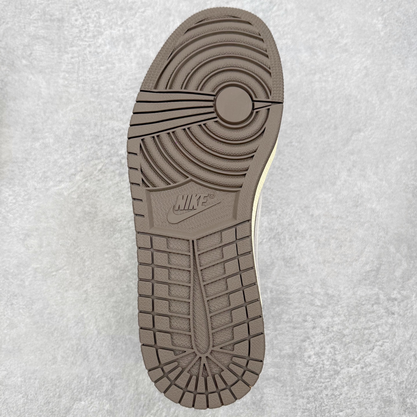 ＃RN纯原 Travis Scott x Air Jordan AJ1 Low OG SP TS联名倒钩低帮 圈内顶级倒