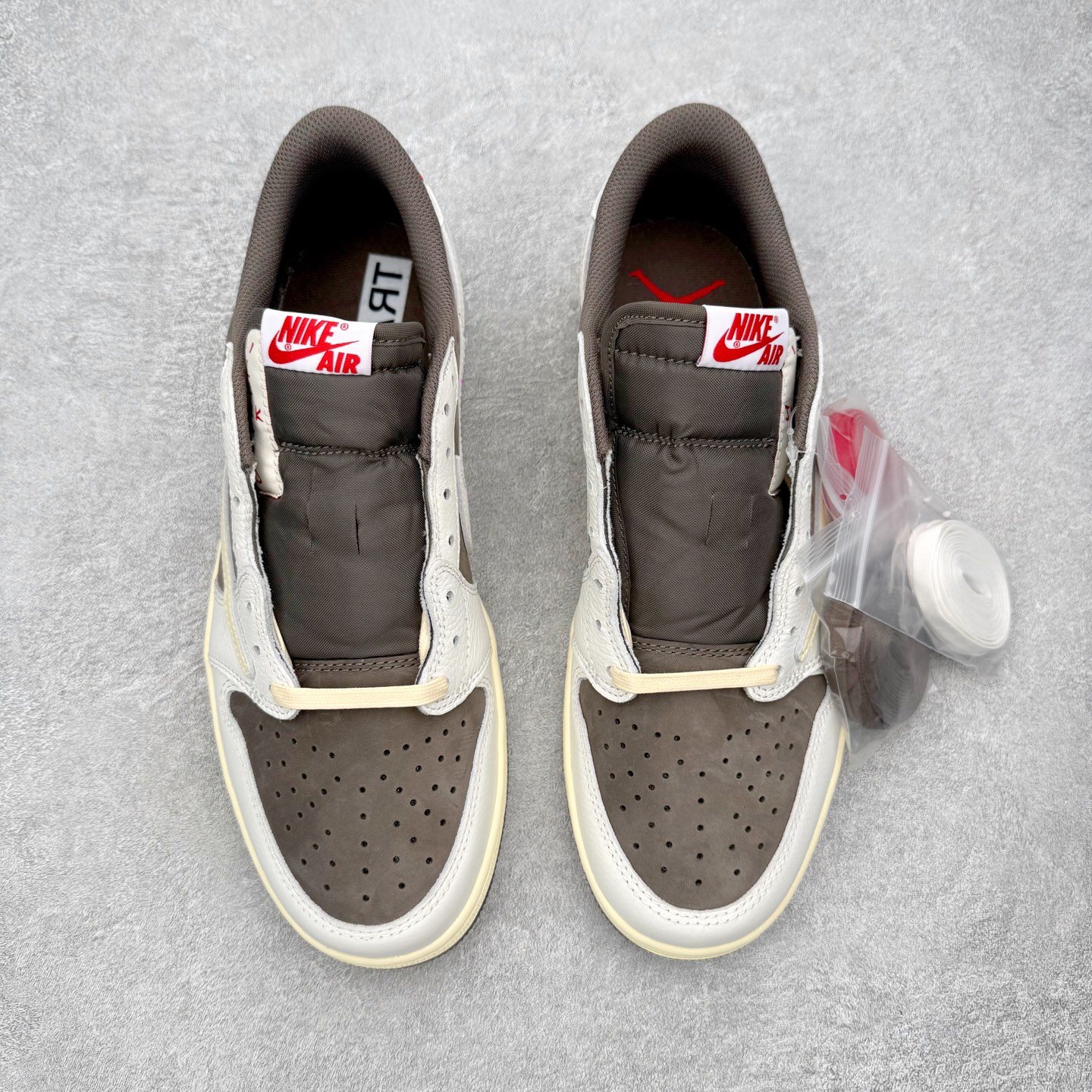 ＃RN纯原 Travis Scott x Air Jordan AJ1 Low OG SP TS联名倒钩低帮 圈内顶级倒