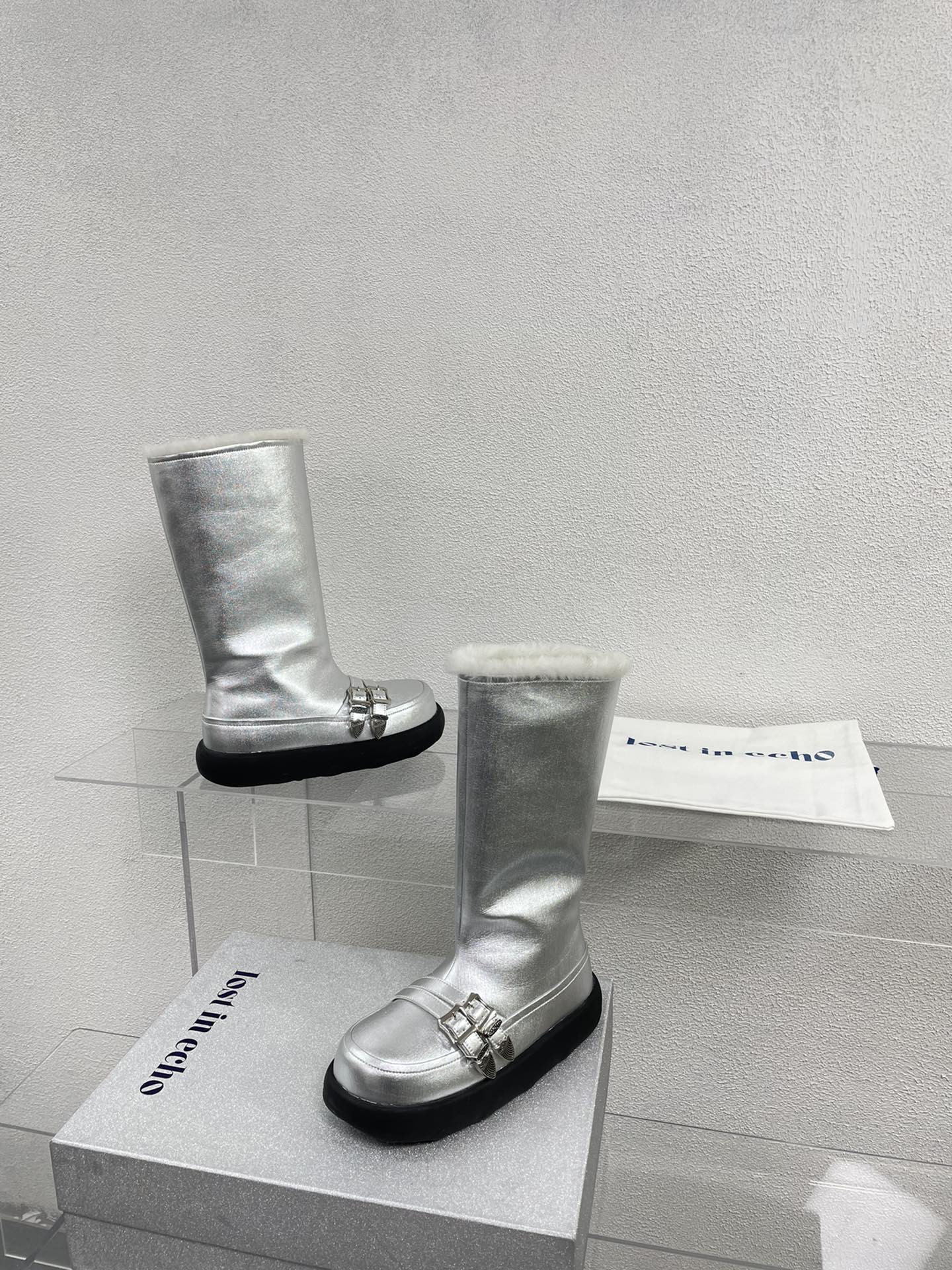 Winterfufu Series: Warmth and Comfort in Silver Packaging