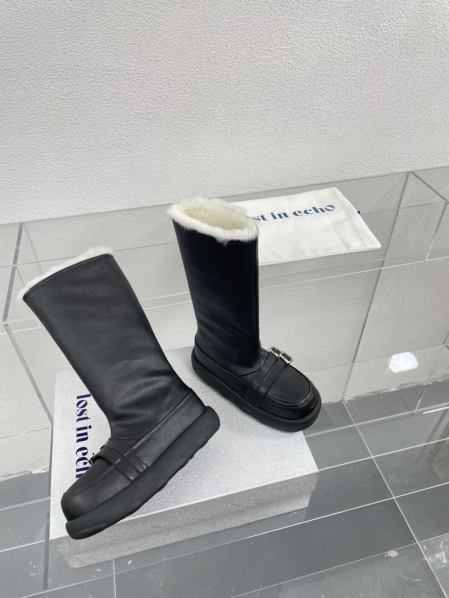 “Cozy Winter Vibes with Black Lost in Echo Fufu Series Packaging” - 图片 5