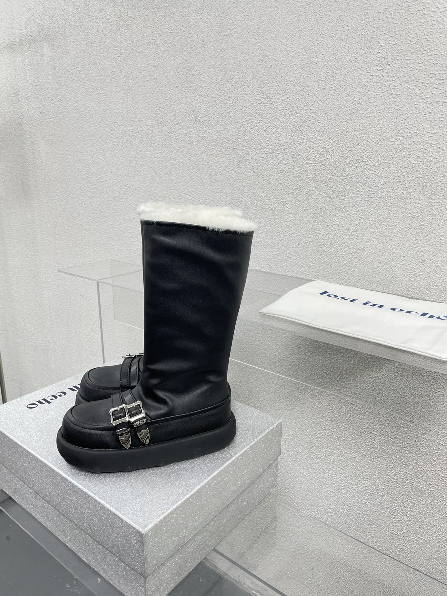 “Cozy Winter Vibes with Black Lost in Echo Fufu Series Packaging”