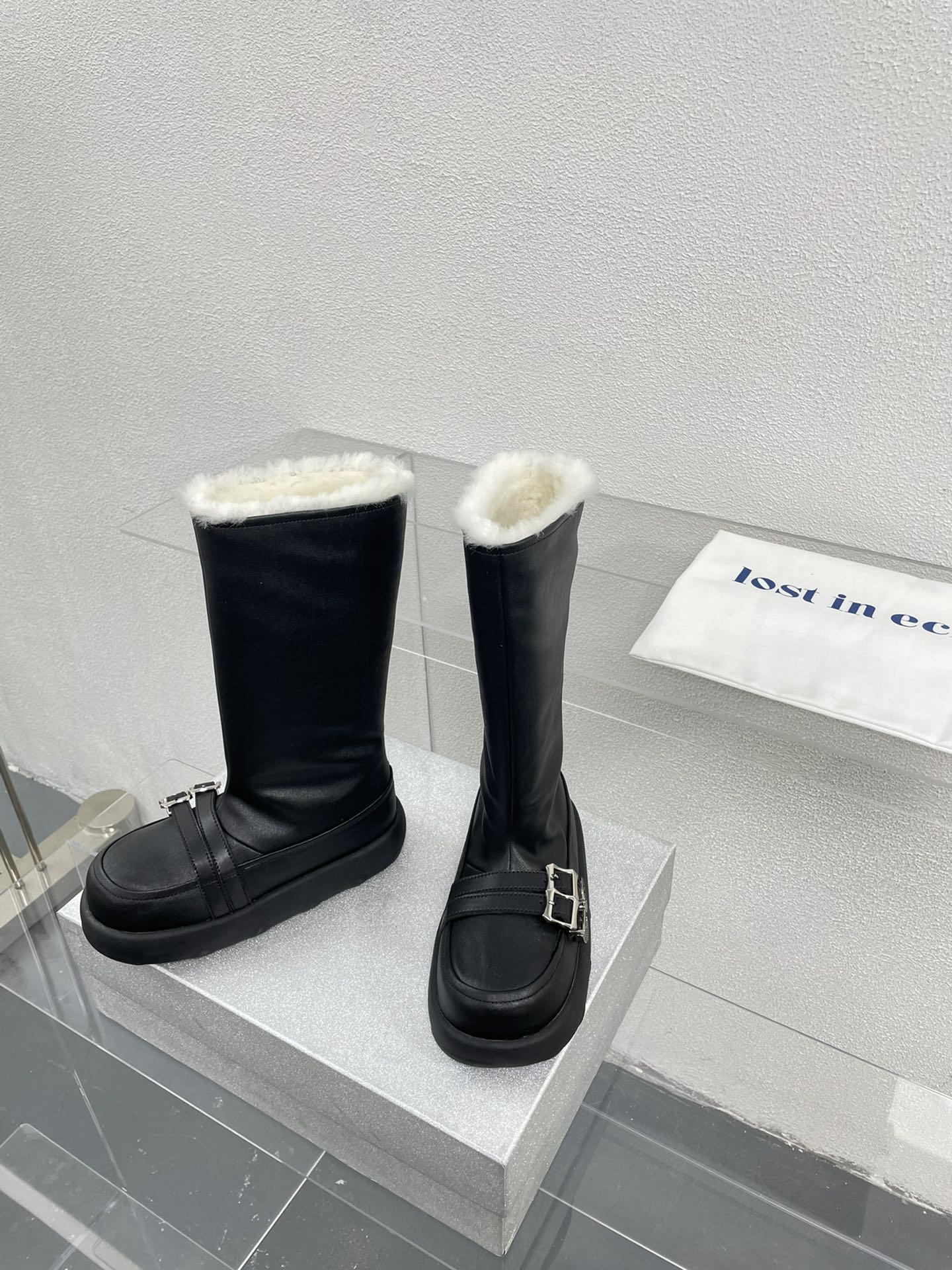 “Cozy Winter Vibes with Black Lost in Echo Fufu Series Packaging” - 图片 4
