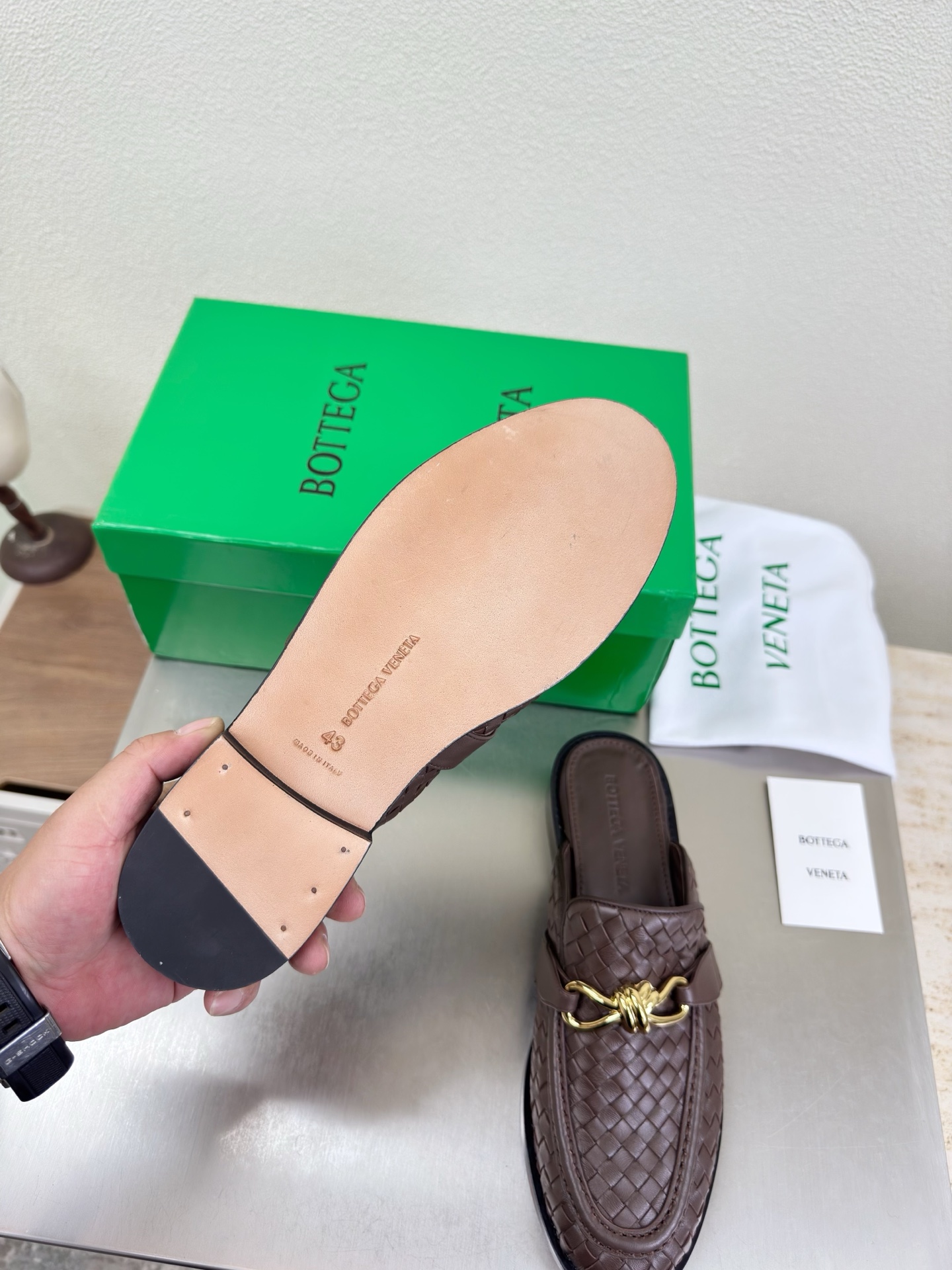 高版本出厂 男码+10 Bottega Veneta/BV F065 2026ss新款真皮手工编织金色五