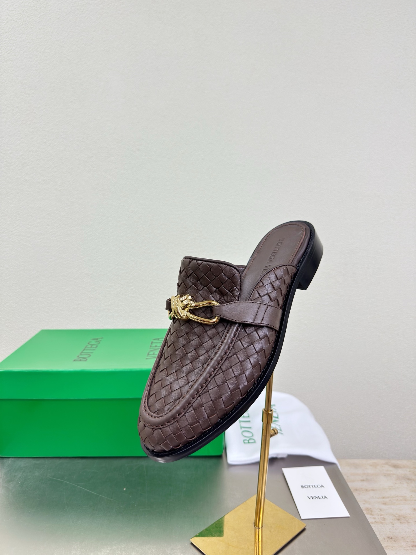 高版本出厂 男码+10 Bottega Veneta/BV F065 2026ss新款真皮手工编织金色五