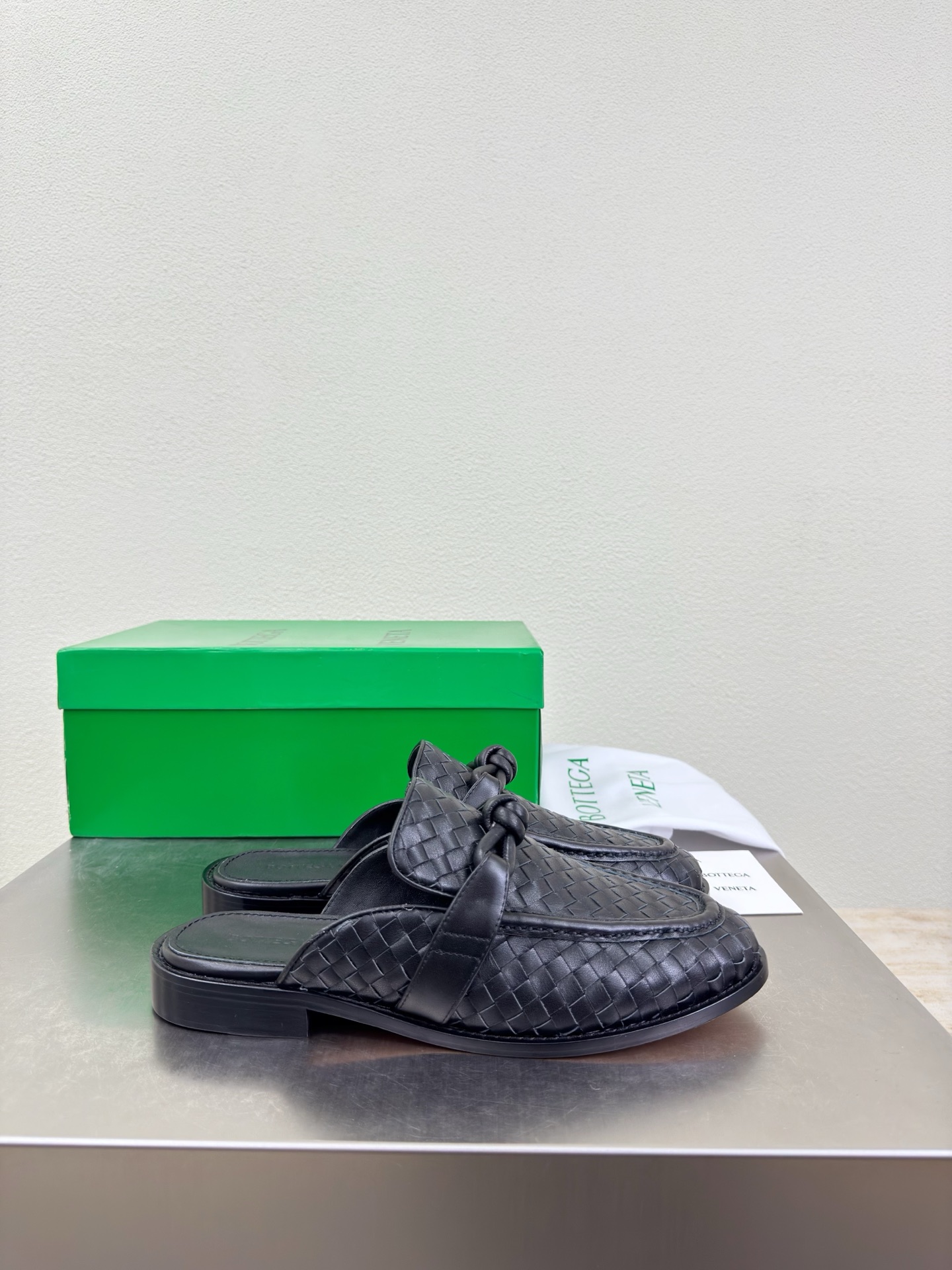 高版本出厂 男码+10 Bottega Veneta/BV F065 2026ss新款真皮手工编织金色五