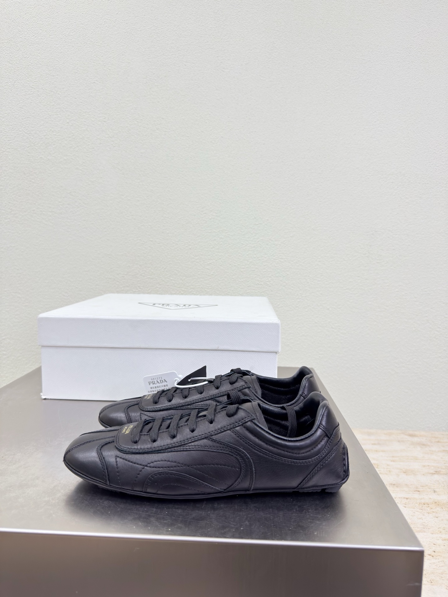 NO:750869,Prada's popular super comfortable slip-on sneakers, casual shoes/sneakers, prada, sneakers19860909普拉达爆款超舒适 套底工艺运动鞋,休闲鞋/运动鞋,prada,sneakers,Women's Shoes