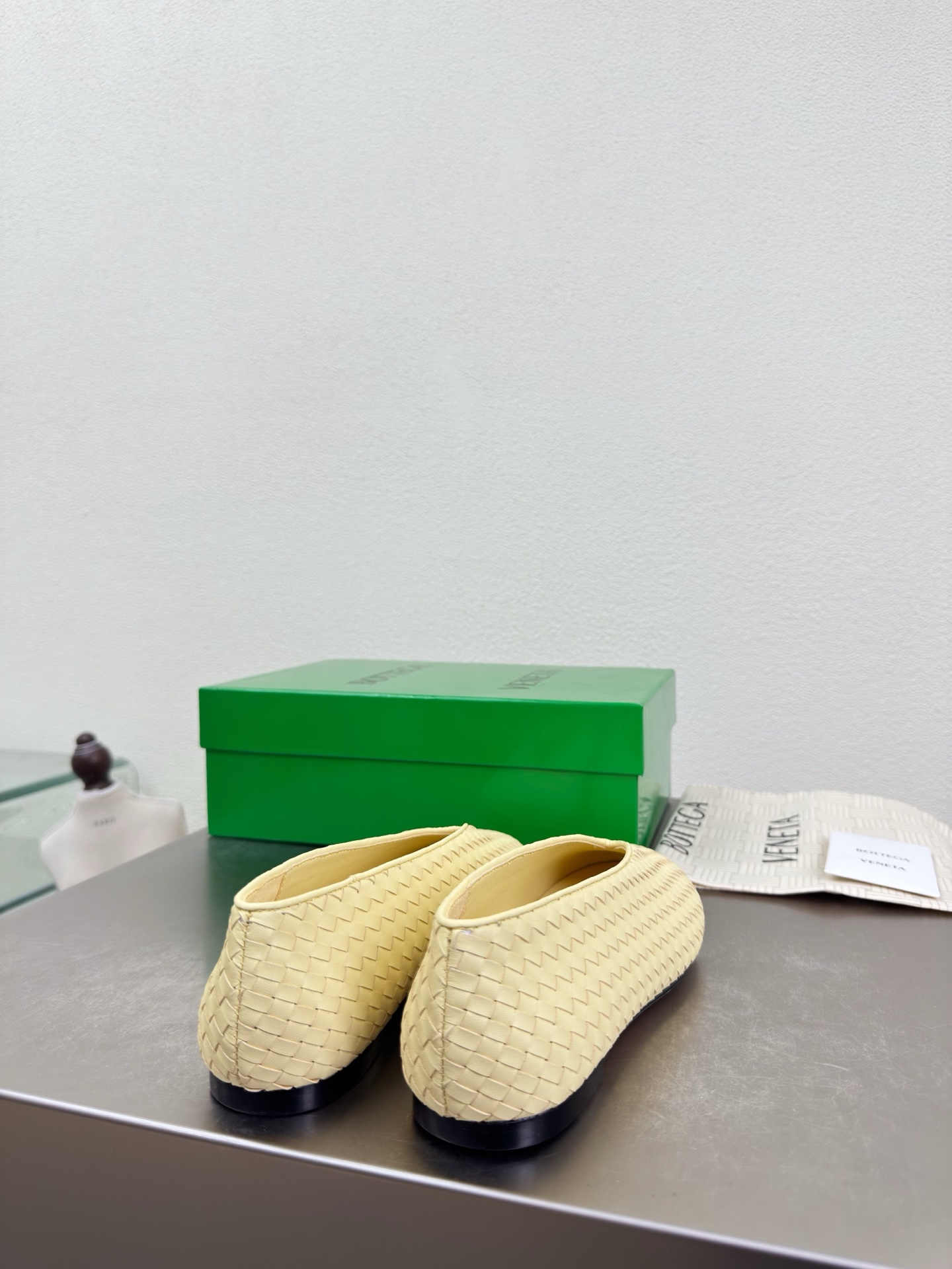 高版本出厂Bottega Veneta/BV F065 2026ss新款编织玛丽珍平底鞋乐福鞋 高定的配