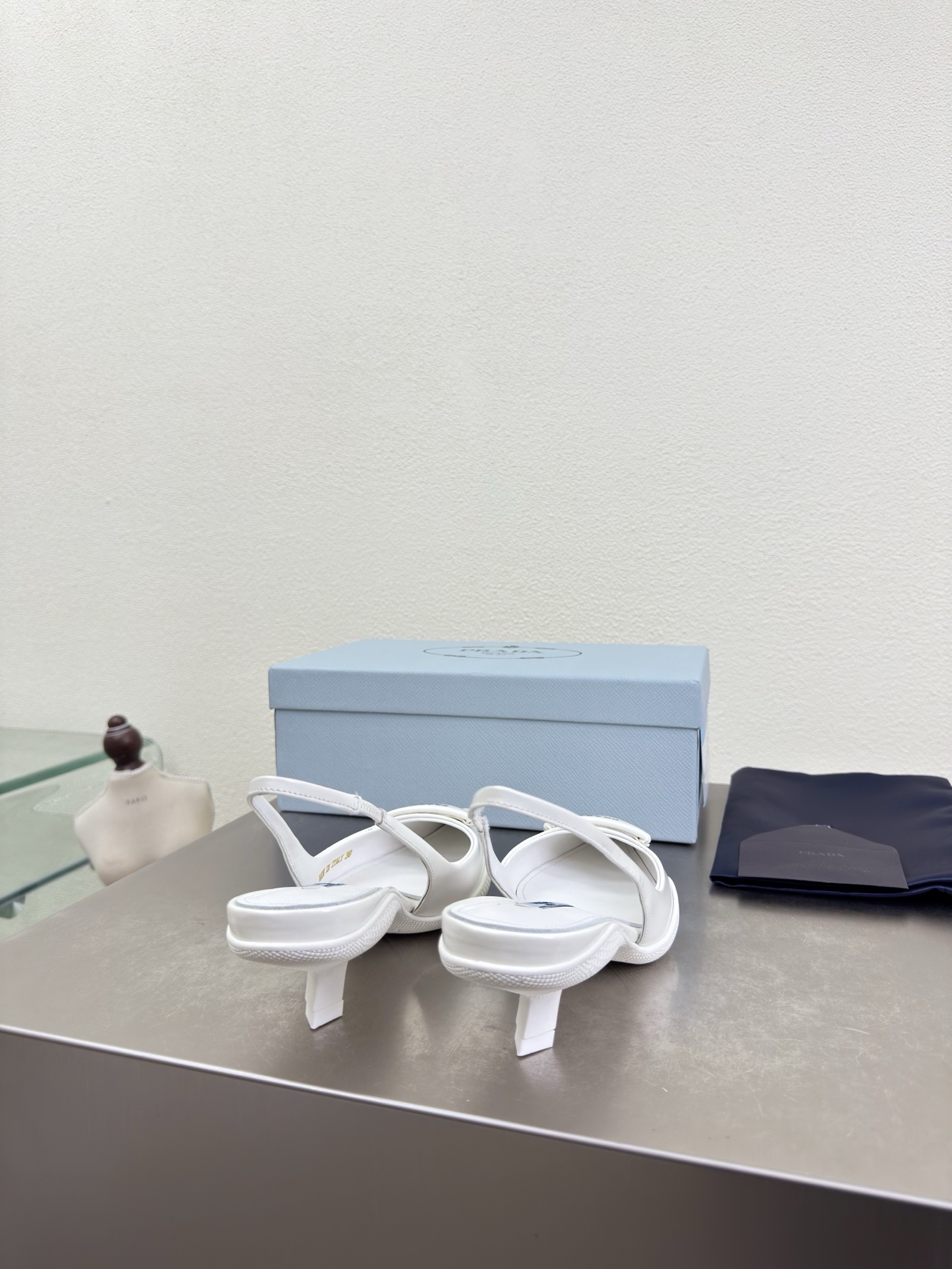Prada Style White Leather Women's Shoes style reference detail image 4 from source 784751