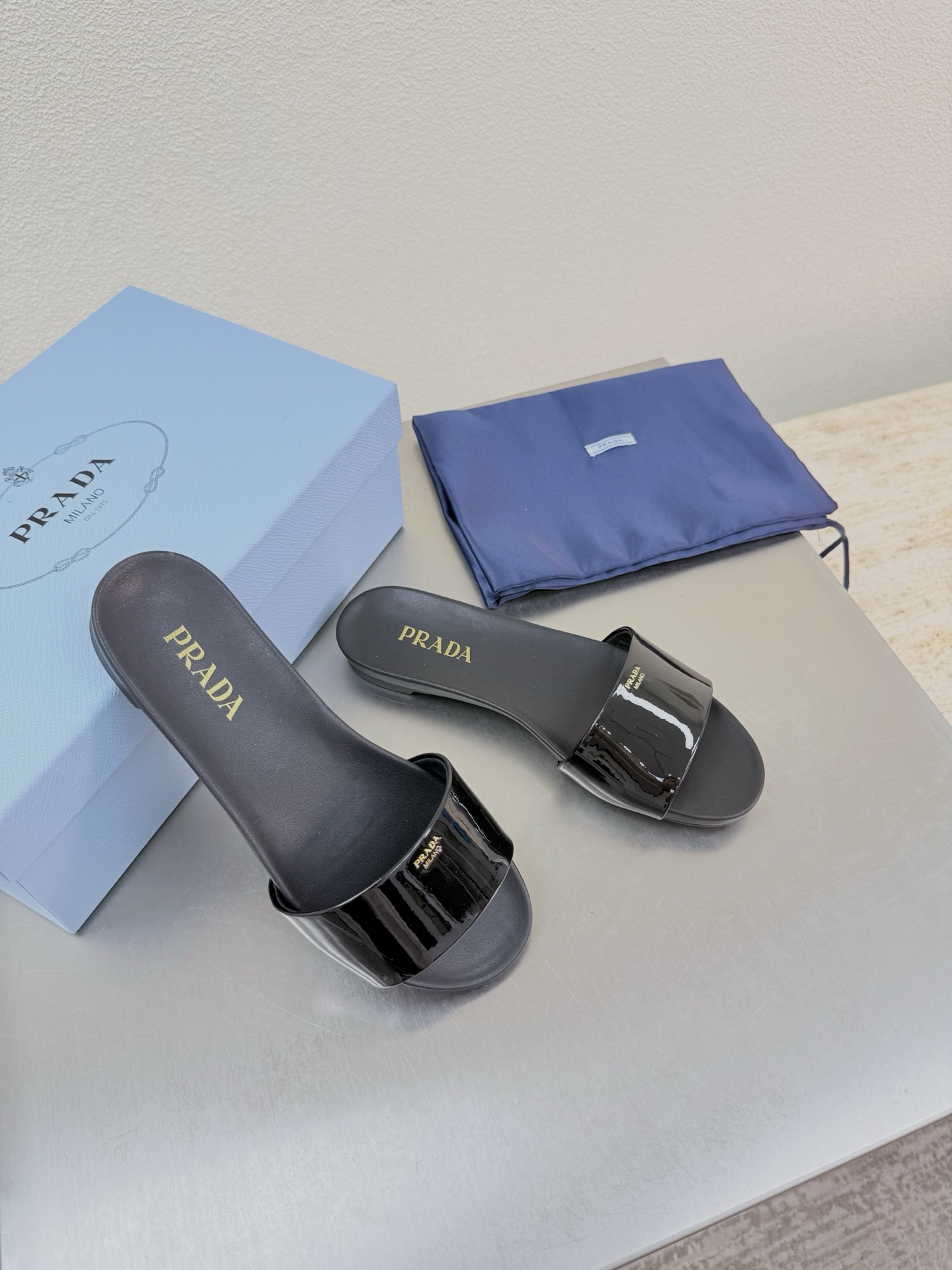 Prada Style Black Leather Women's Shoes Lookbook Reference image 2
