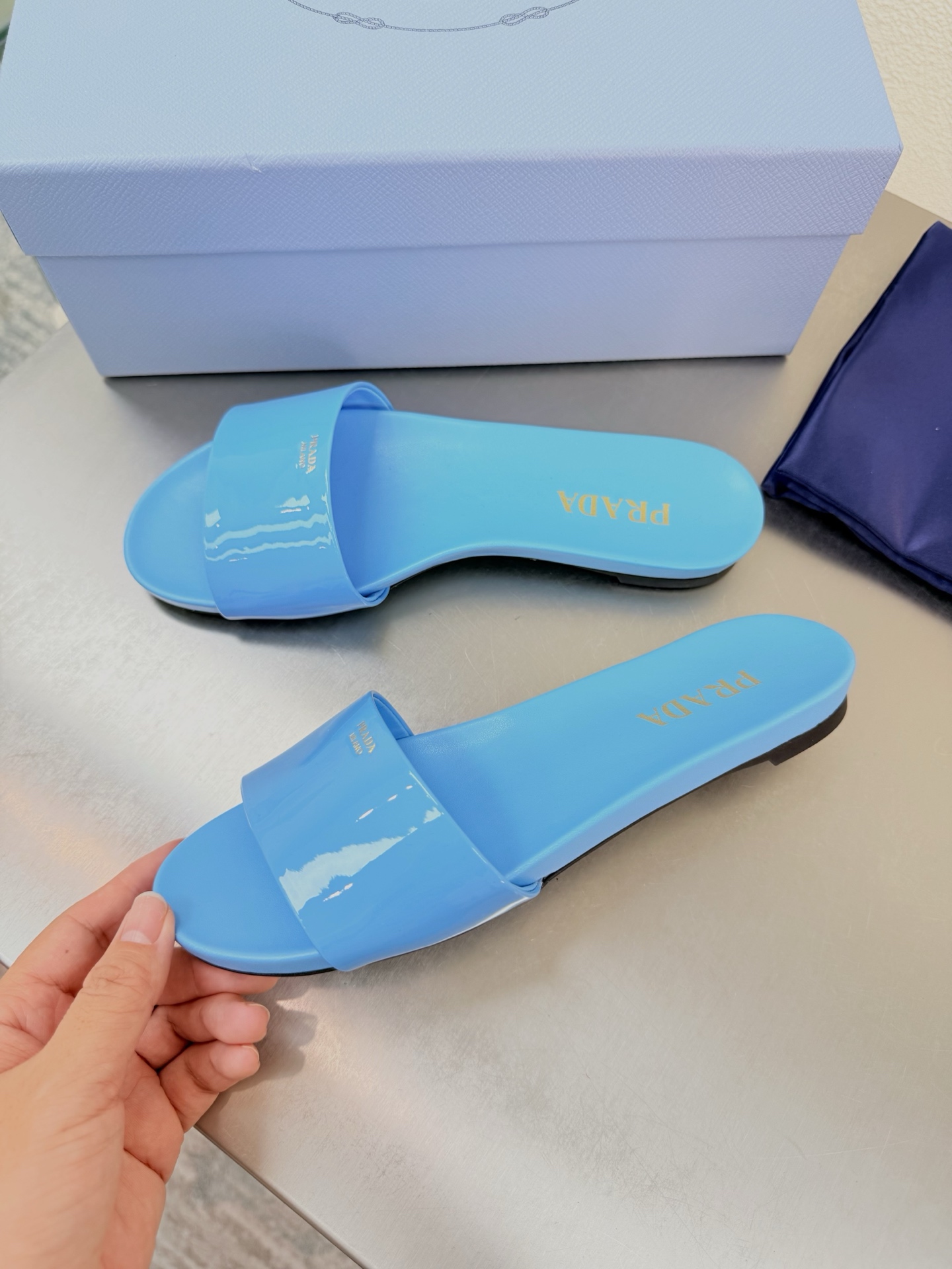 Prada Style Blue Leather Women's Shoes style reference detail image 8 from source 784754