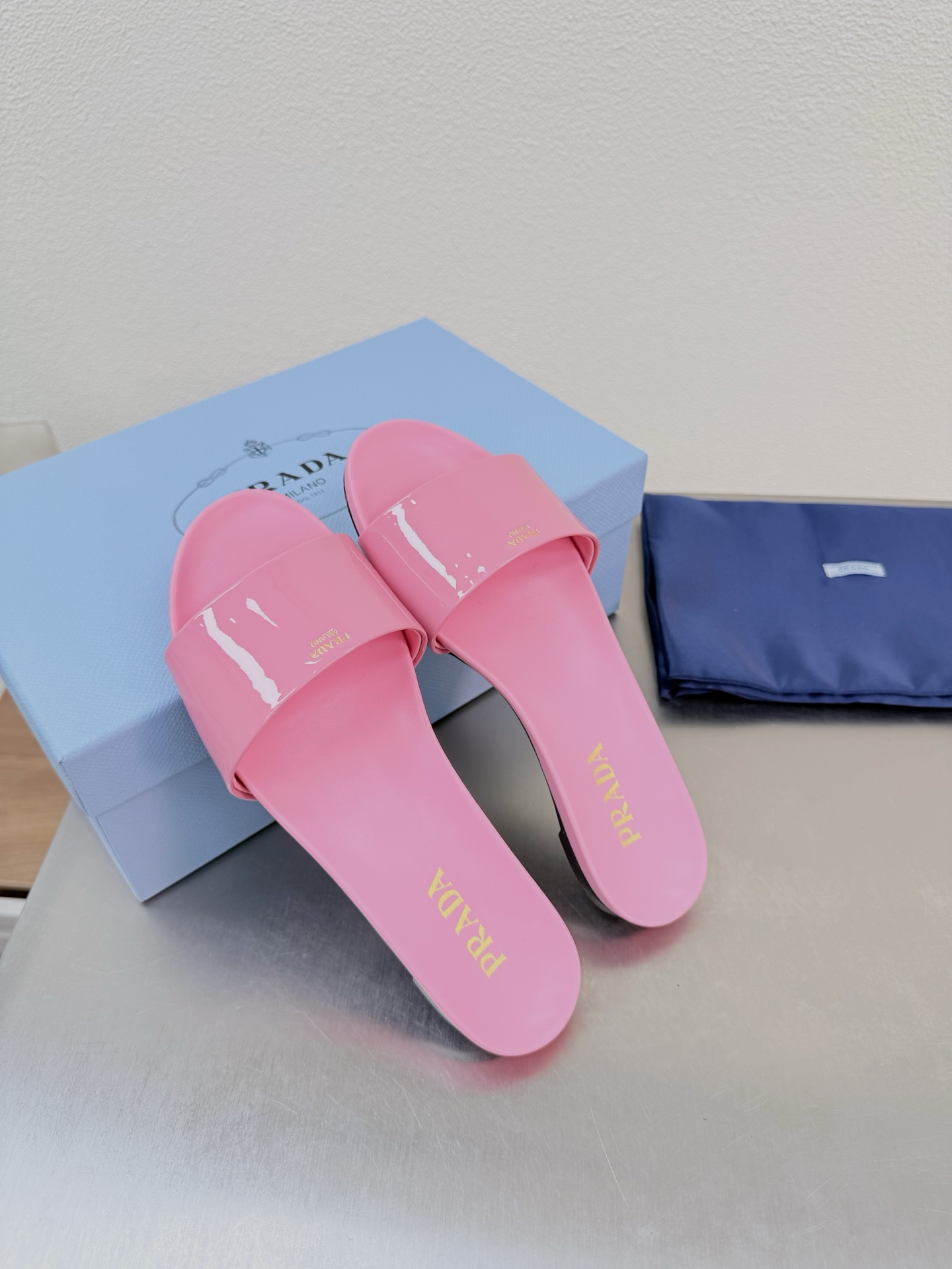 Prada Style Pink Leather Women's Shoes Lookbook Reference image 2