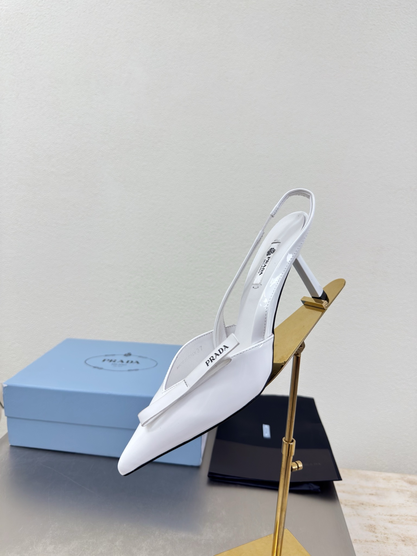 Prada Style White Leather Women's Shoes style reference detail image 9 from source 784757
