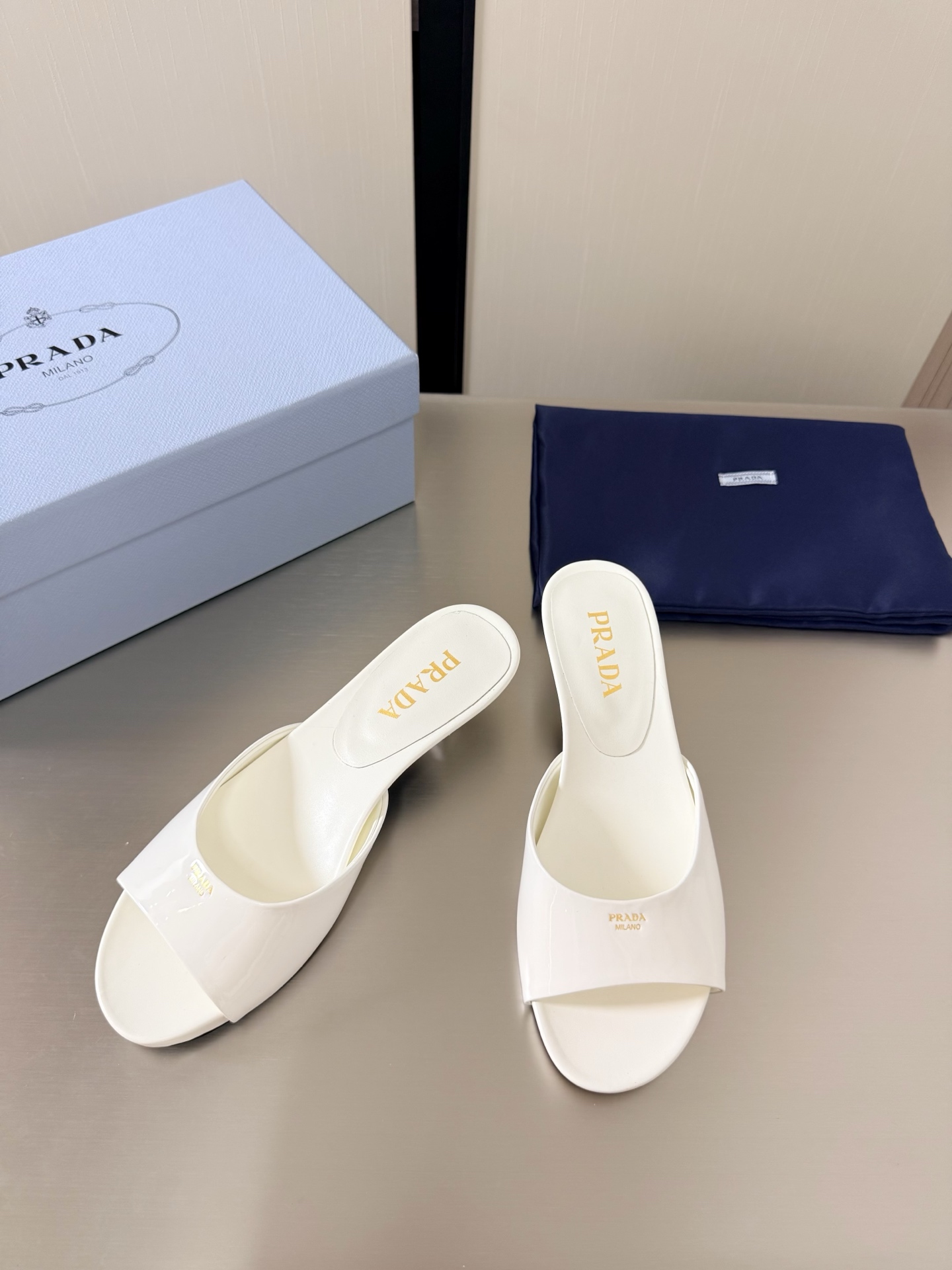 Prada Style White Leather Women's Shoes style reference detail image 9 from source 784761