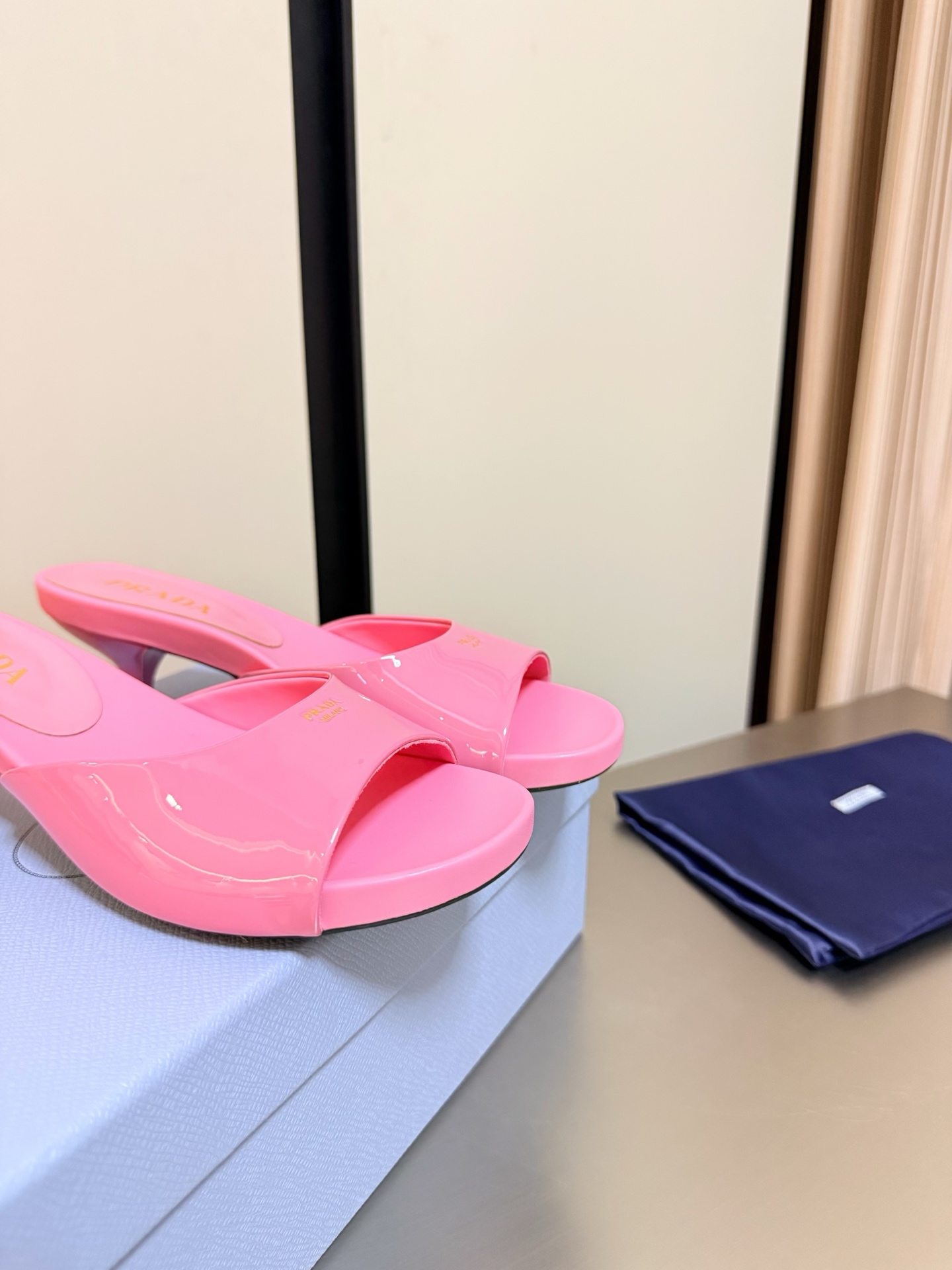 Prada Style Pink Leather Women's Shoes Lookbook Reference image 2