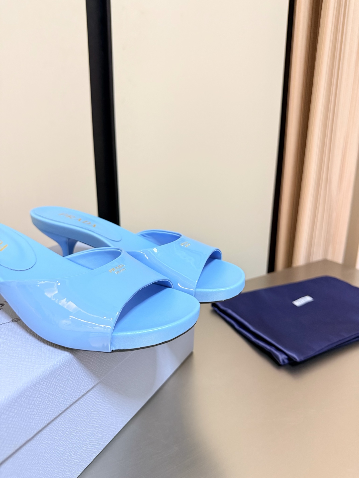 Prada Style Blue Leather Women's Shoes style reference detail image 6 from source 784763