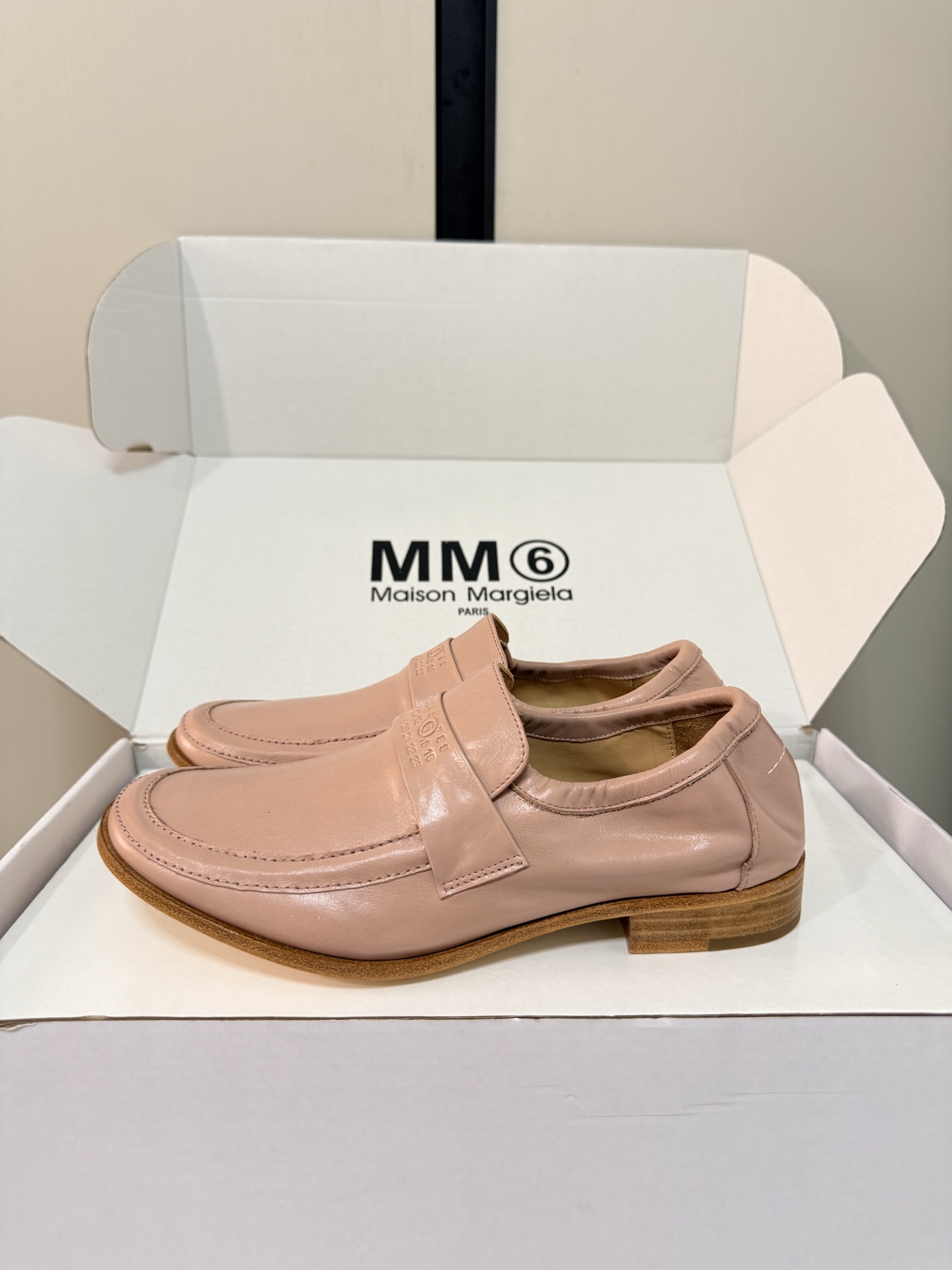 NO:816048,MM6 flat loafers in 5 colors, loafers, masion margiela, loafers19860909MM6平底乐福鞋 5色入,乐福鞋,masion margiela,loafers,Women's Shoes