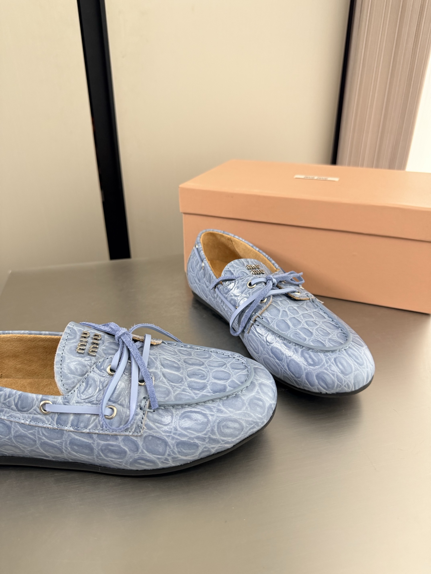 Designer Slides