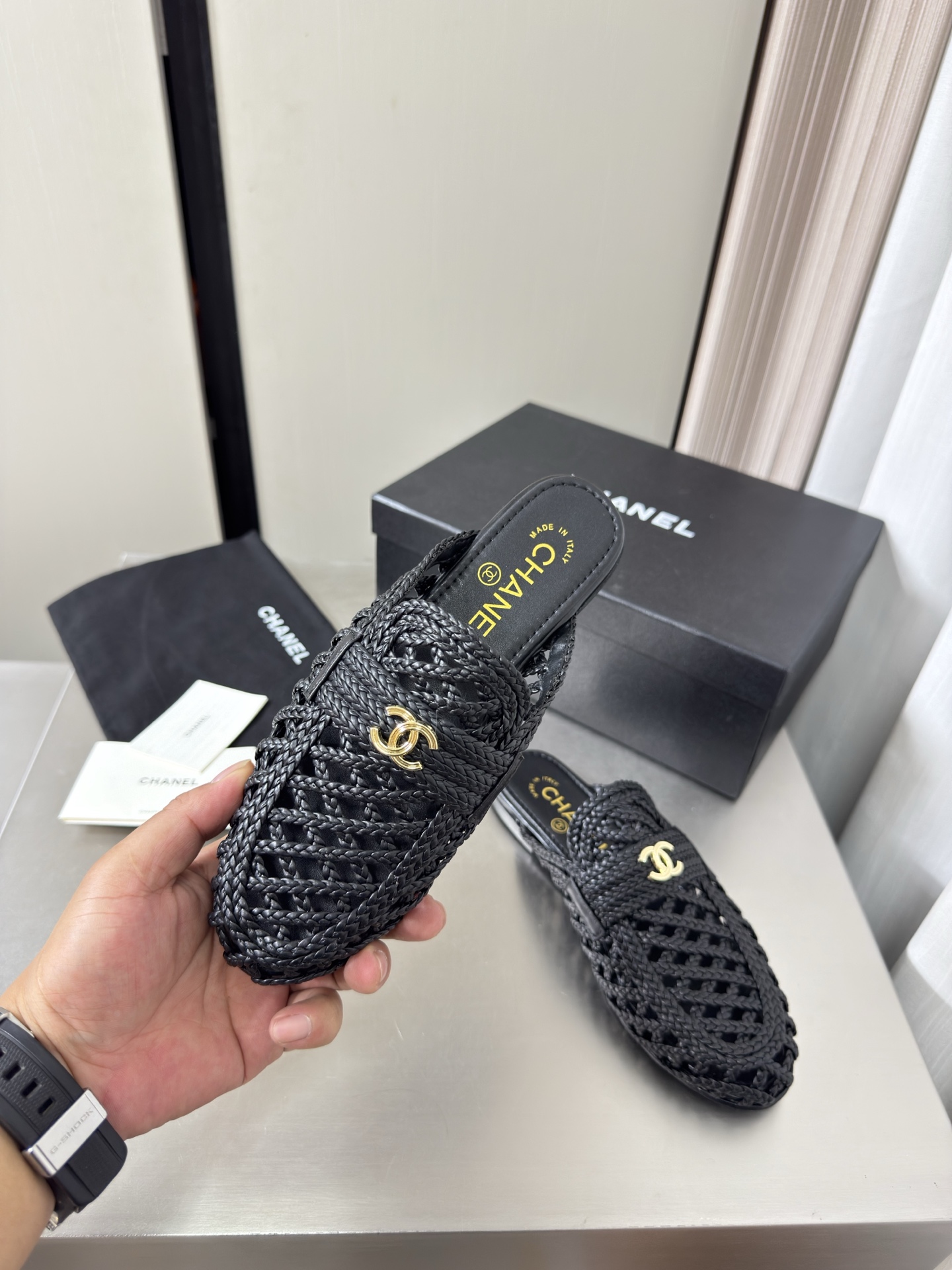 Chanel Slides