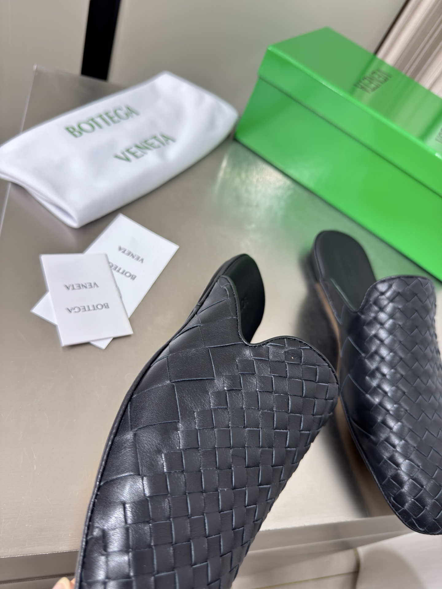 Bottega Veneta Slides