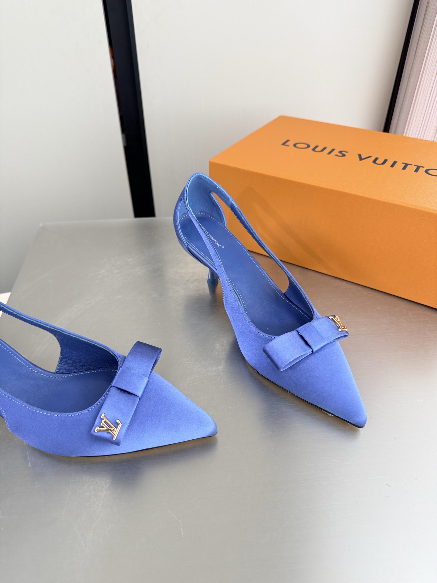 Louis Vuitton Women Shoes