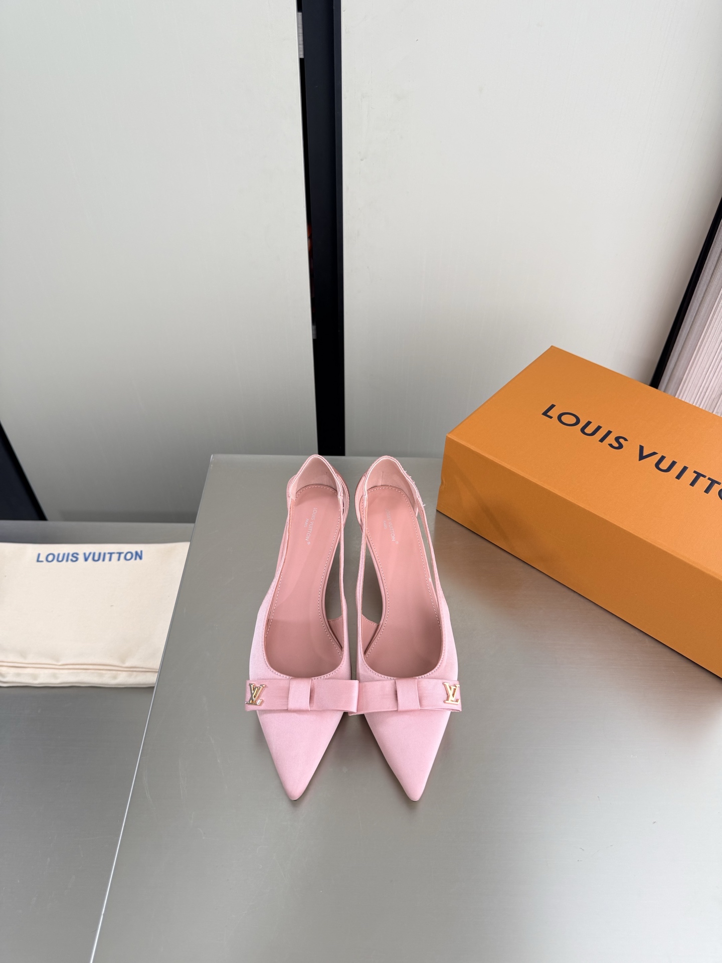 Louis Vuitton Women Shoes