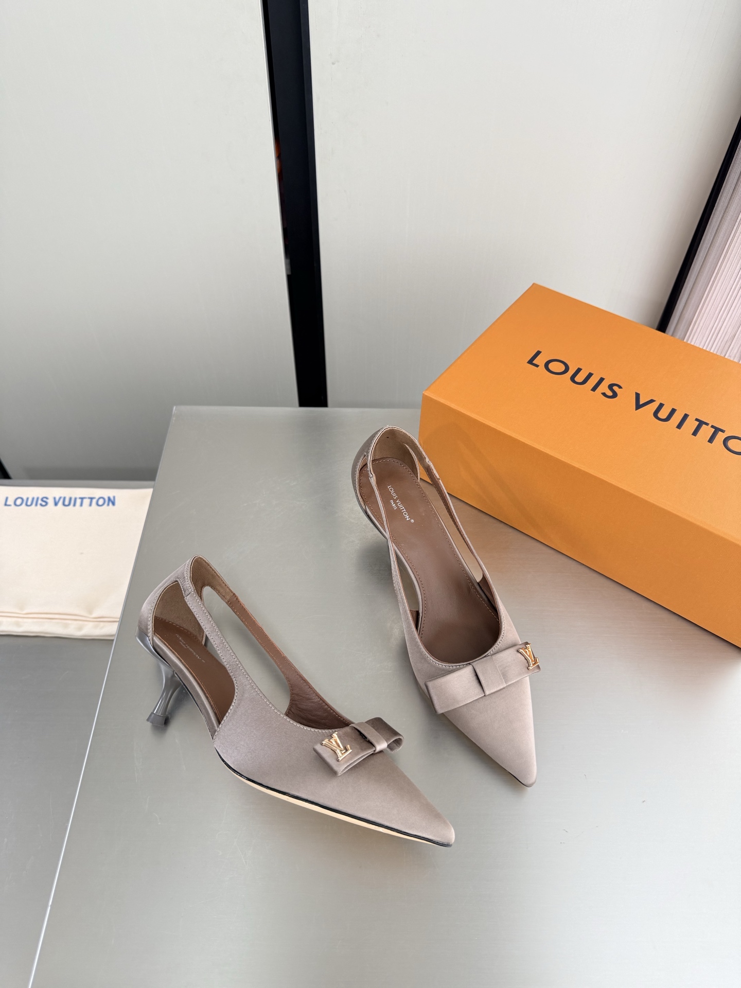 Louis Vuitton Women Shoes