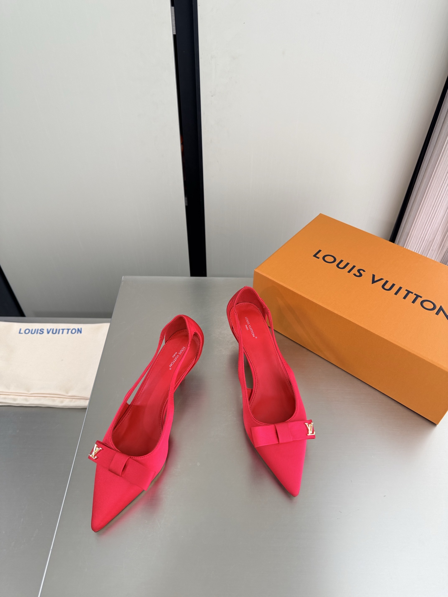 Louis Vuitton Women Shoes