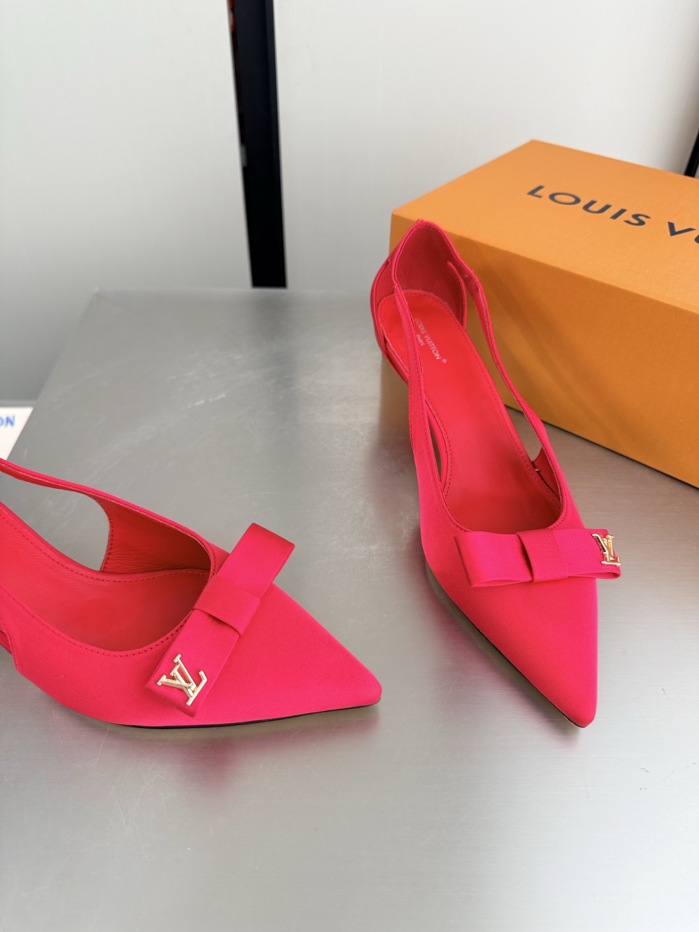Louis Vuitton Women Shoes