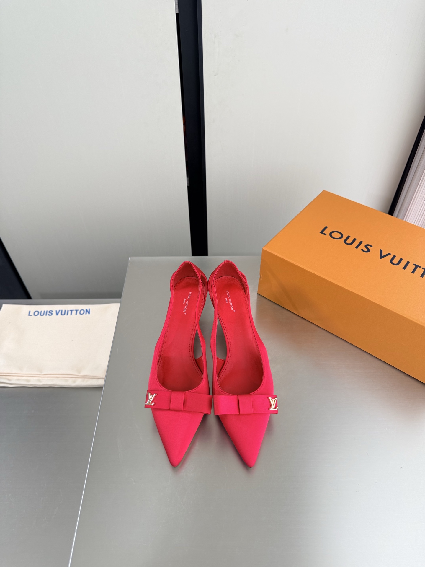 Louis Vuitton Women Shoes