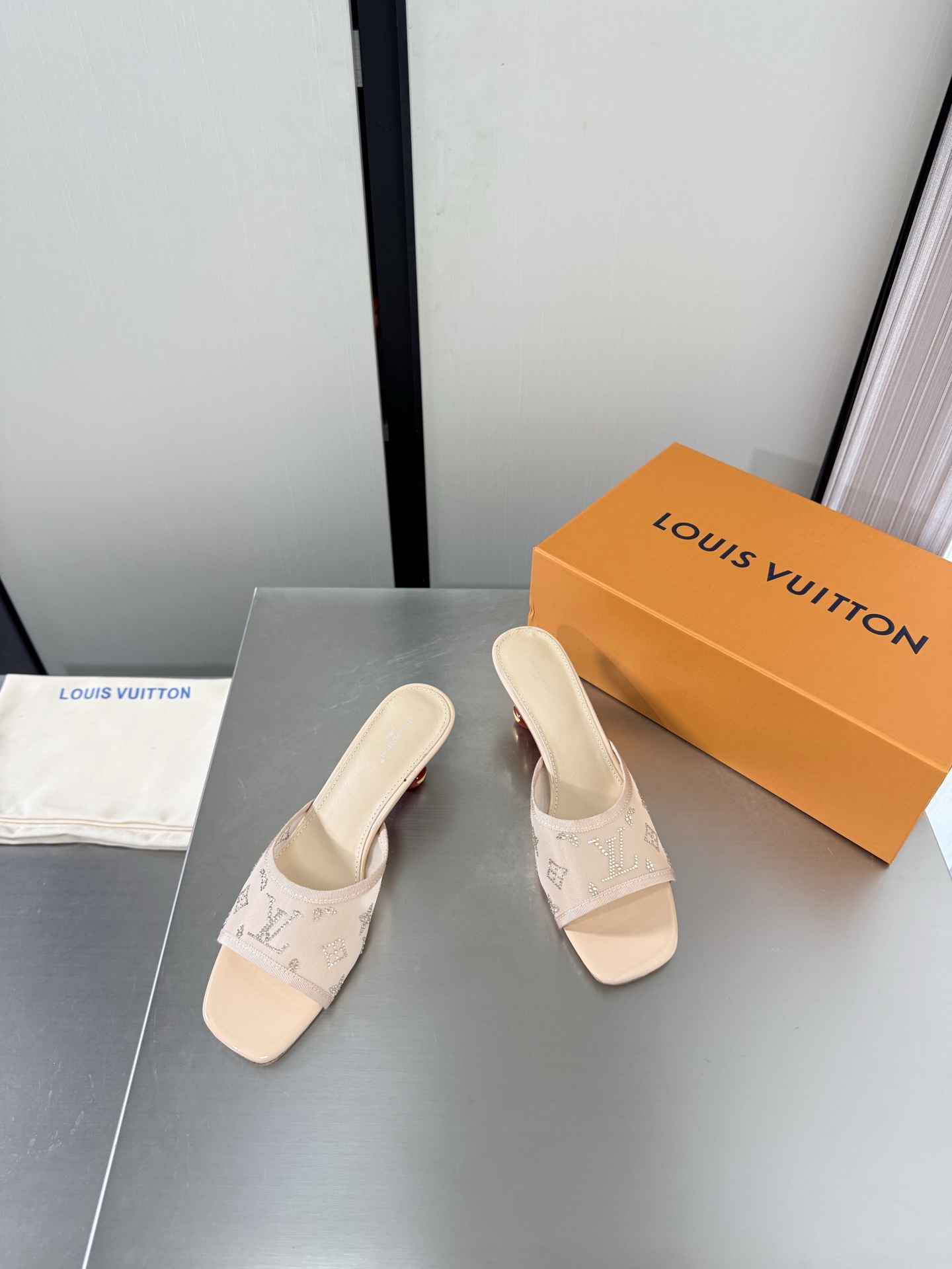 Louis Vuitton Slides
