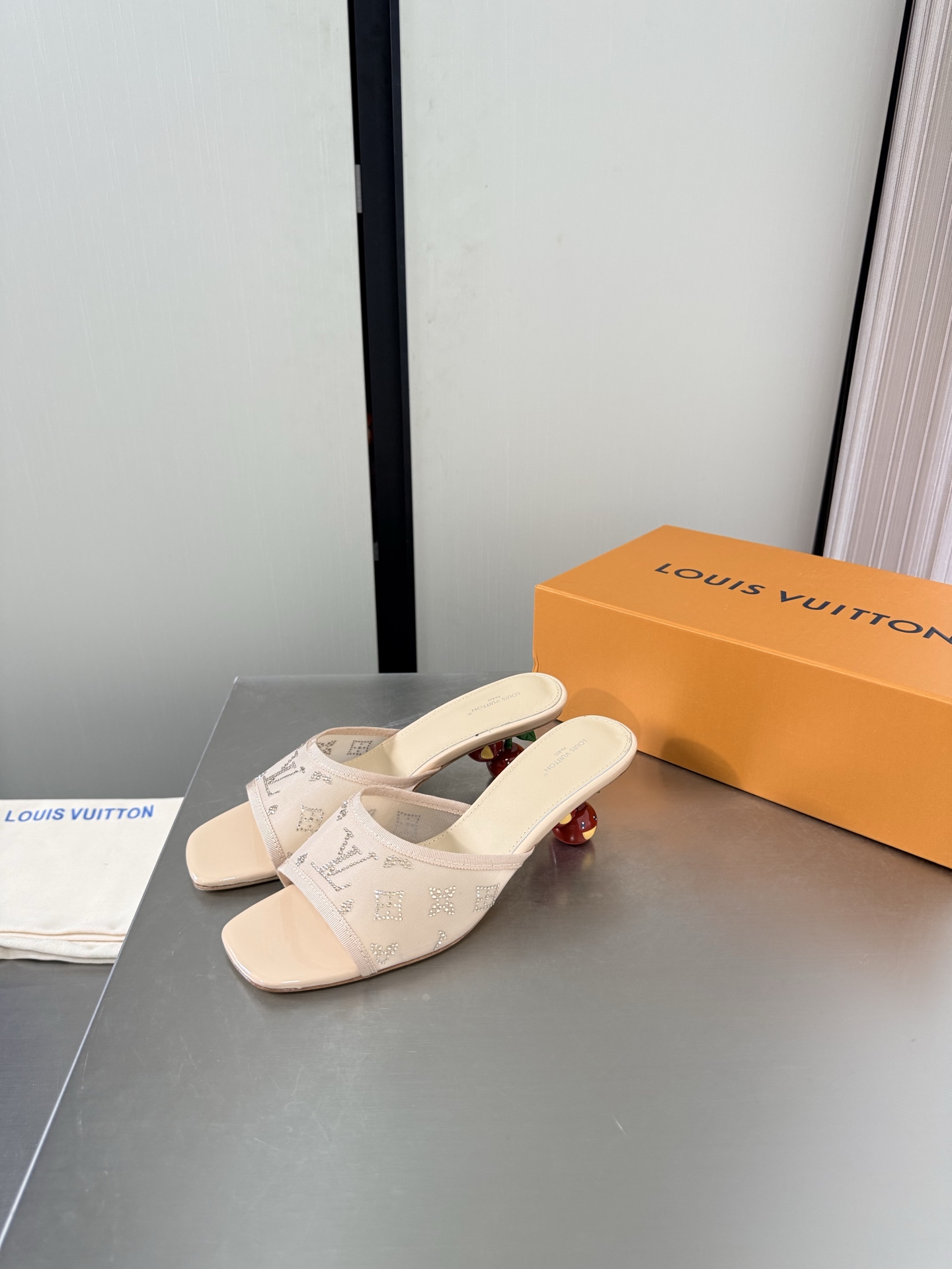 Louis Vuitton Slides