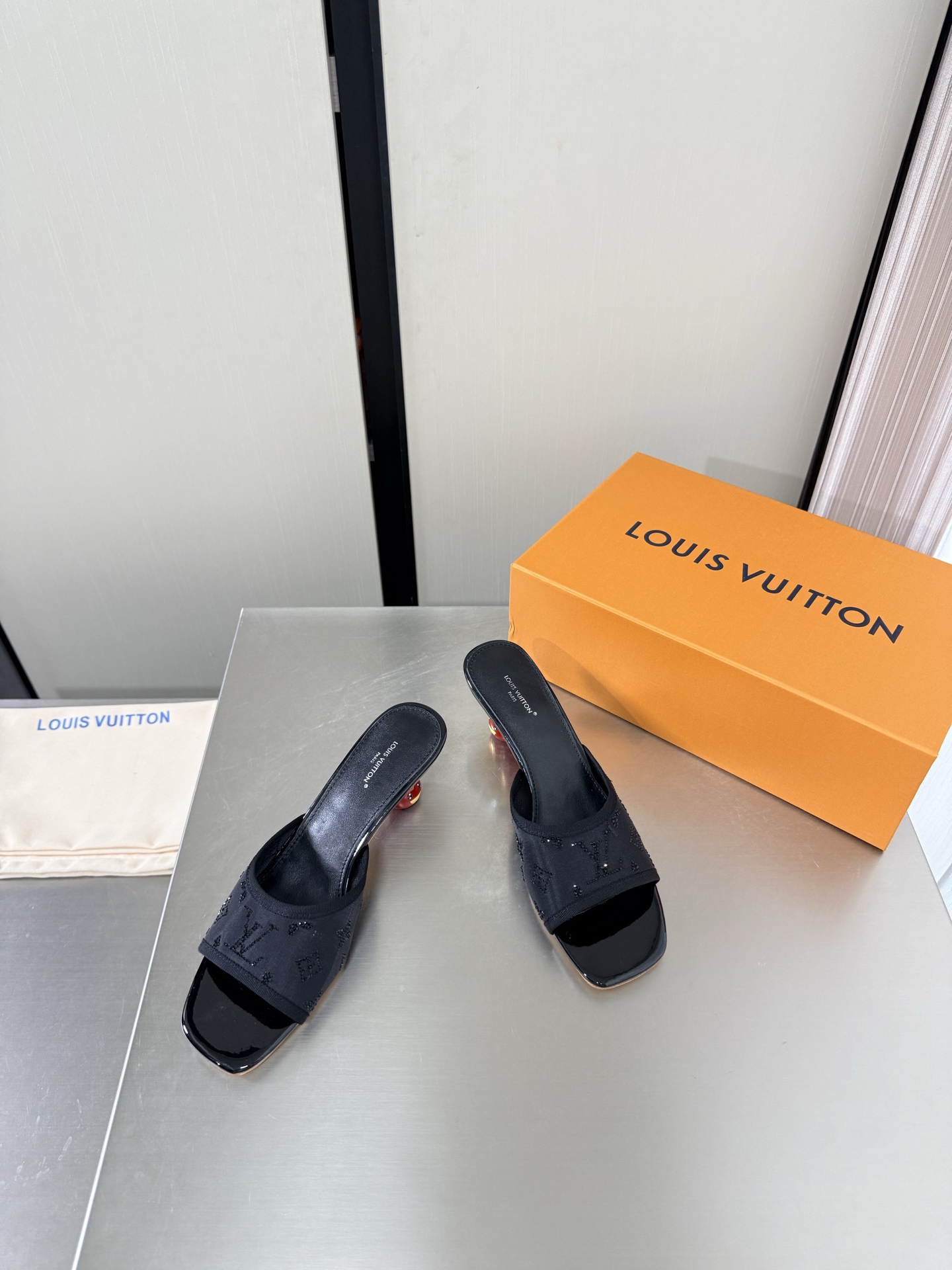 Louis Vuitton Slides