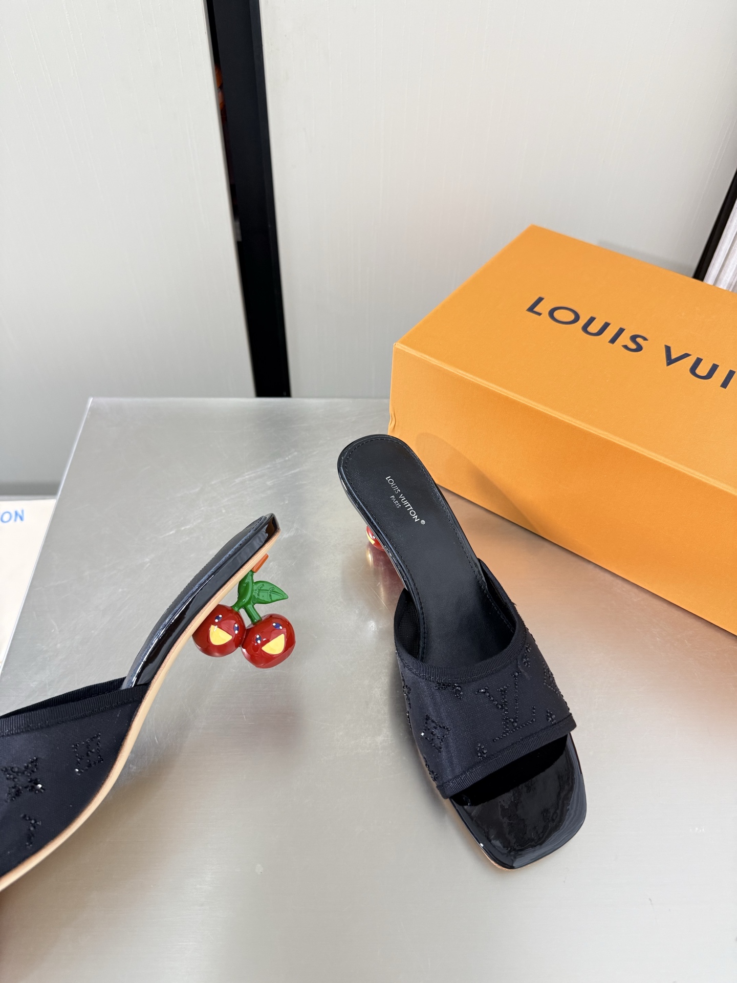 Louis Vuitton Slides