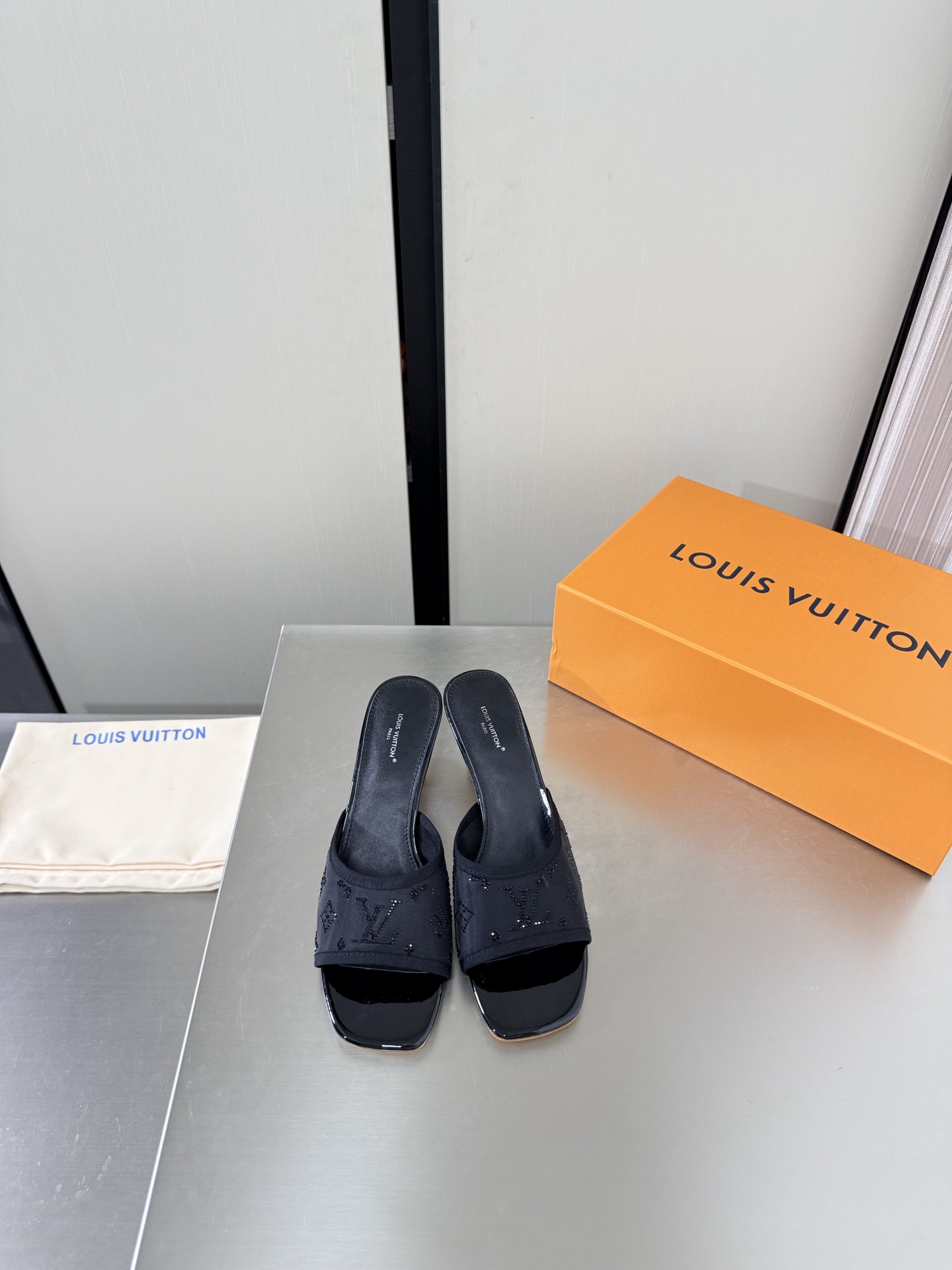 Louis Vuitton Slides
