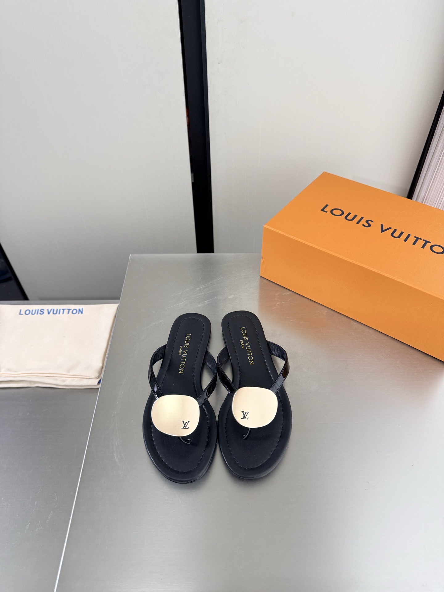 Louis Vuitton Slides
