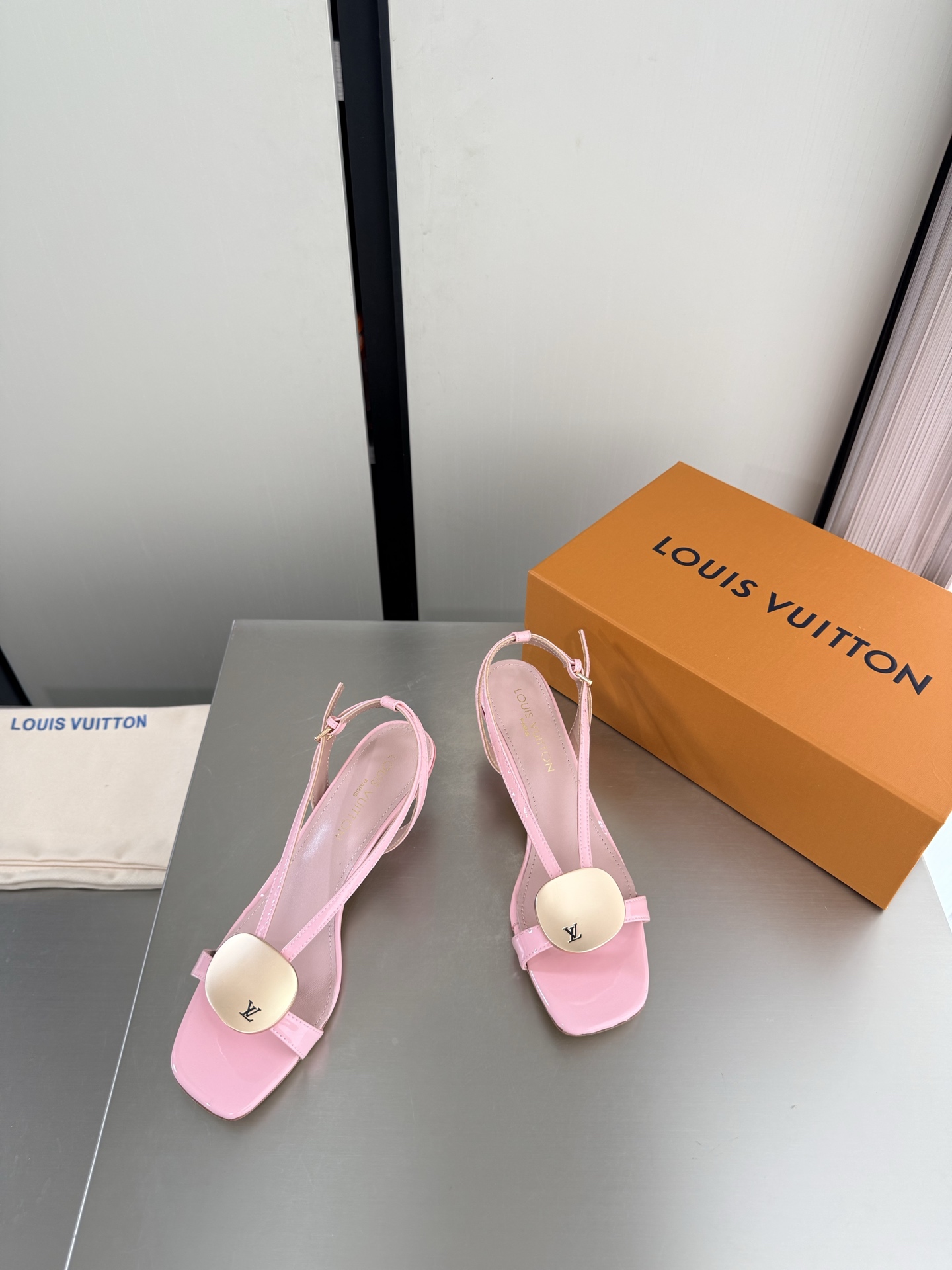 Louis Vuitton Sandals
