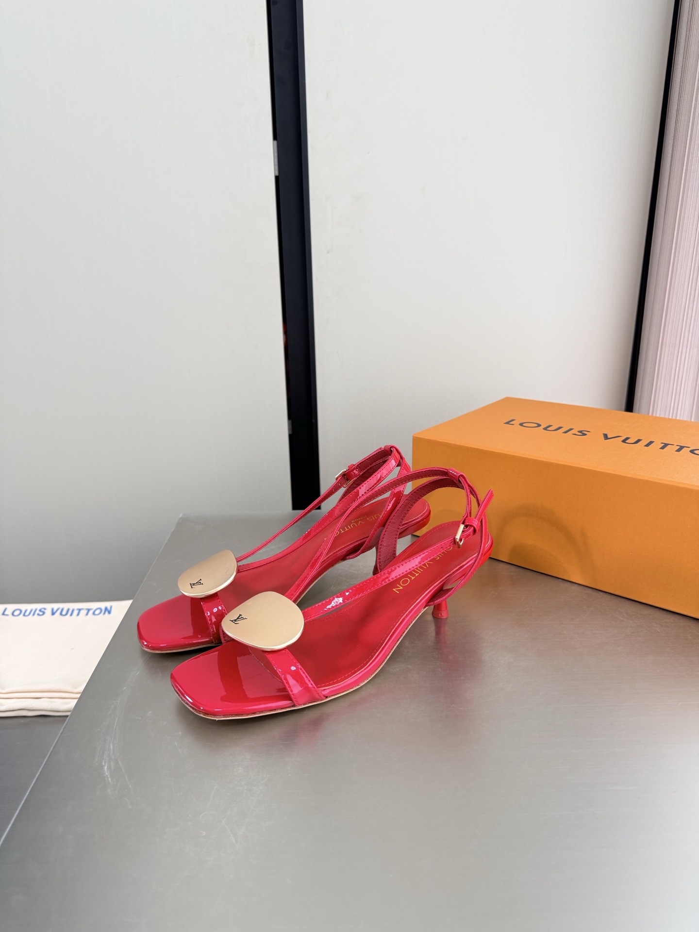 Louis Vuitton Sandals