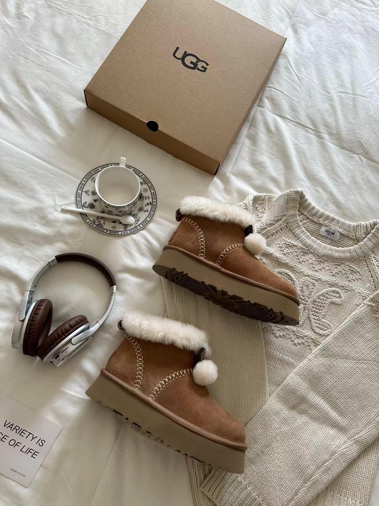 🔥UGG毛球小可爱，高筒+20🌹！两个筒高：低筒&高筒size：35-40