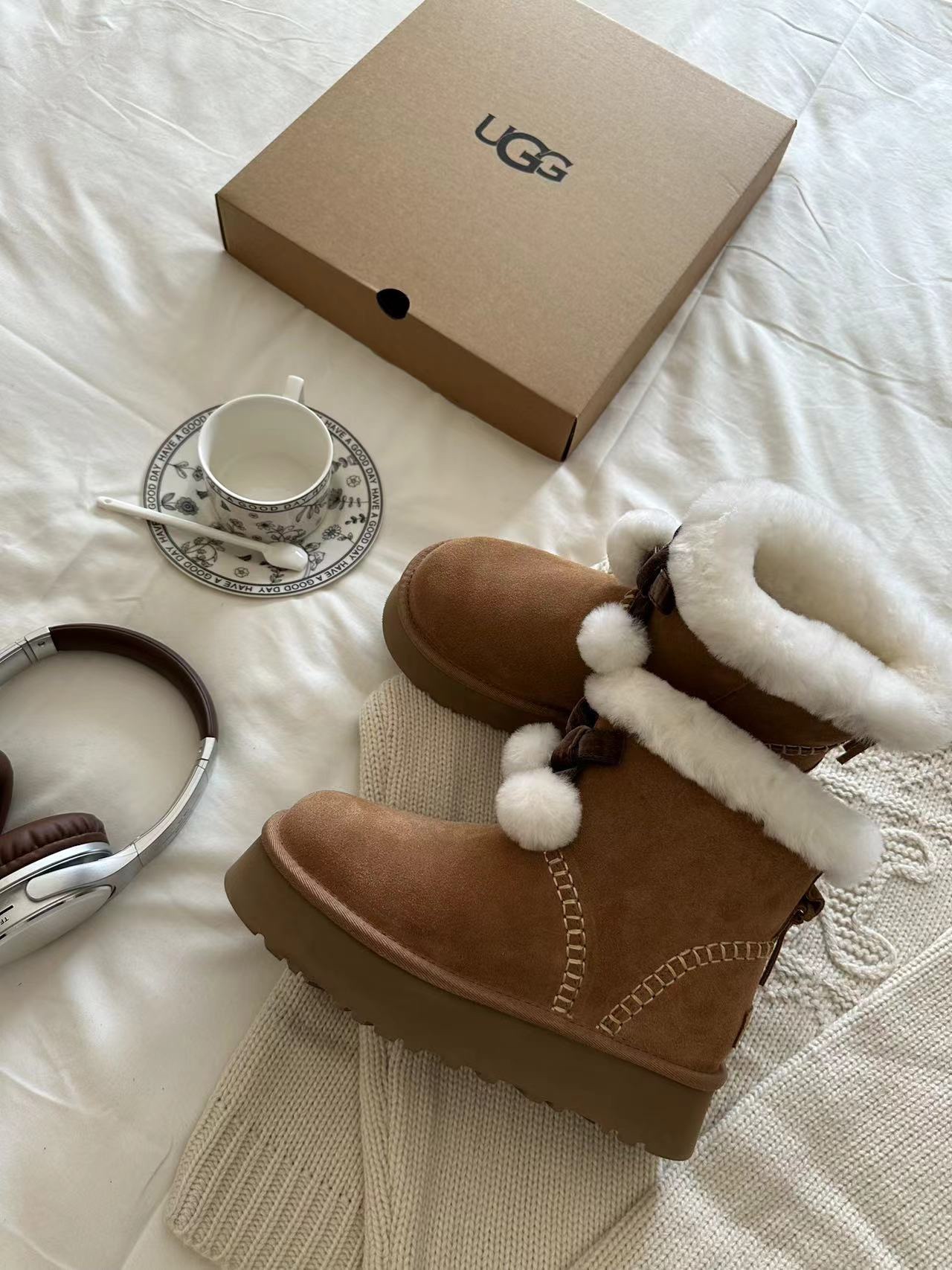 🔥UGG毛球小可爱size：35-40