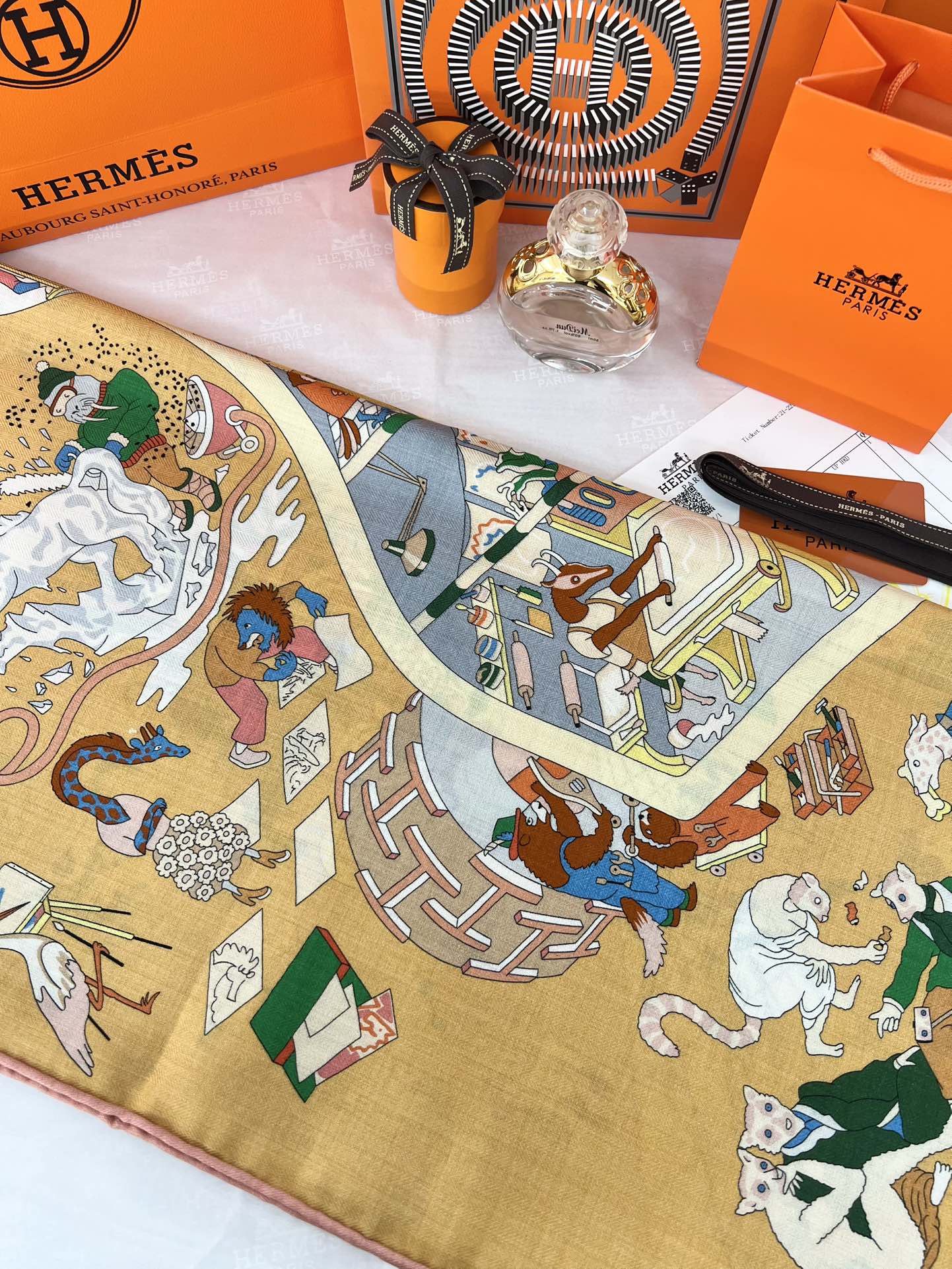 由设计师索菲亚·安德莱奥蒂(SoPhia Andreotti)和爱德华·巴里布德(EdouardBari