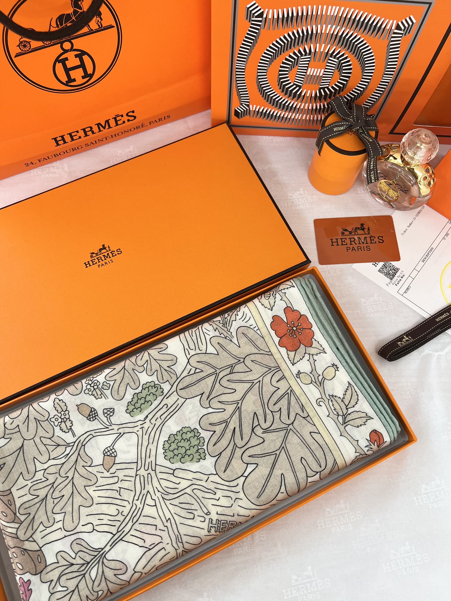 由设计师索菲亚·安德莱奥蒂(SoPhia Andreotti)和爱德华·巴里布德(EdouardBari