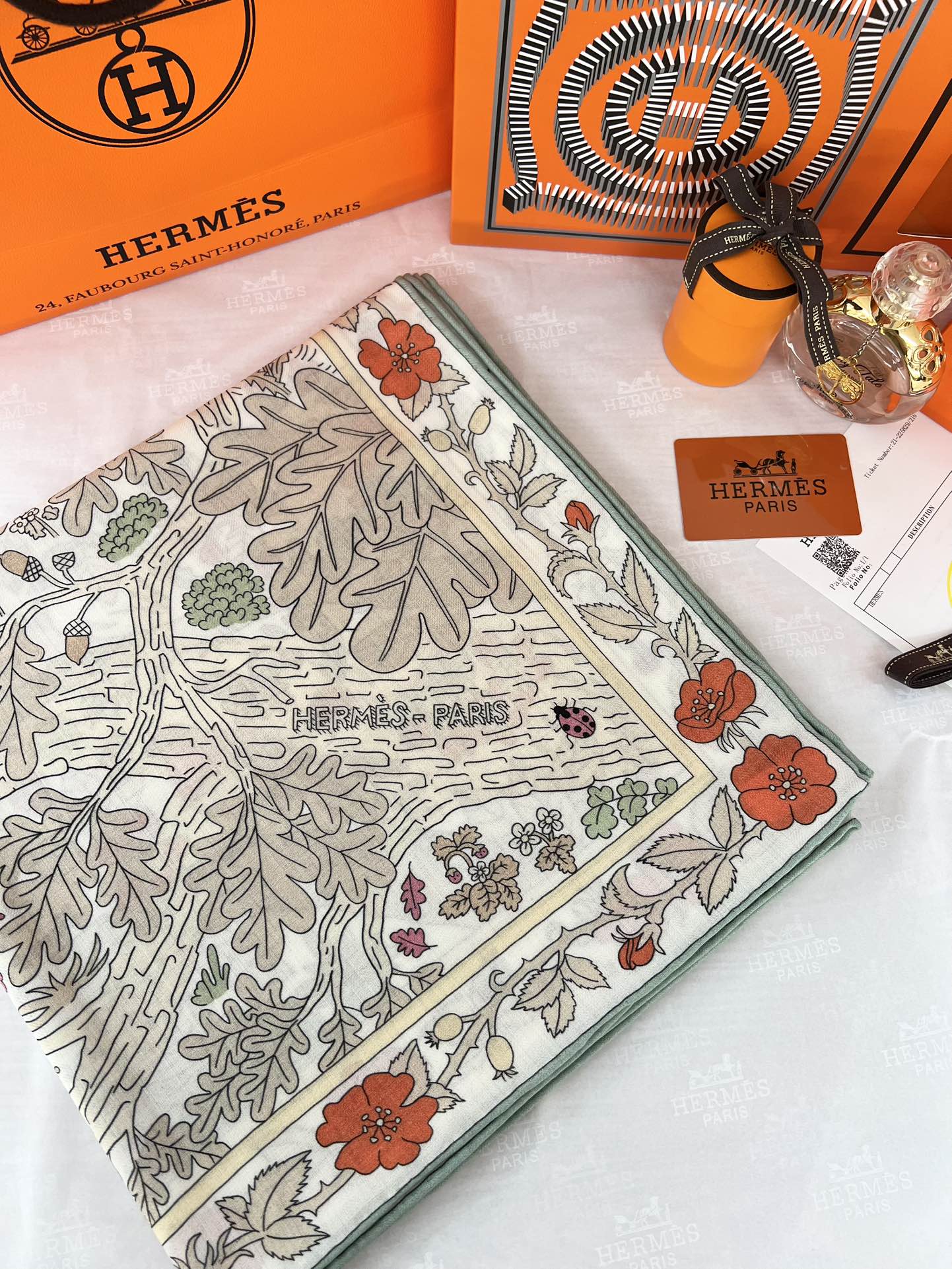 由设计师索菲亚·安德莱奥蒂(SoPhia Andreotti)和爱德华·巴里布德(EdouardBari