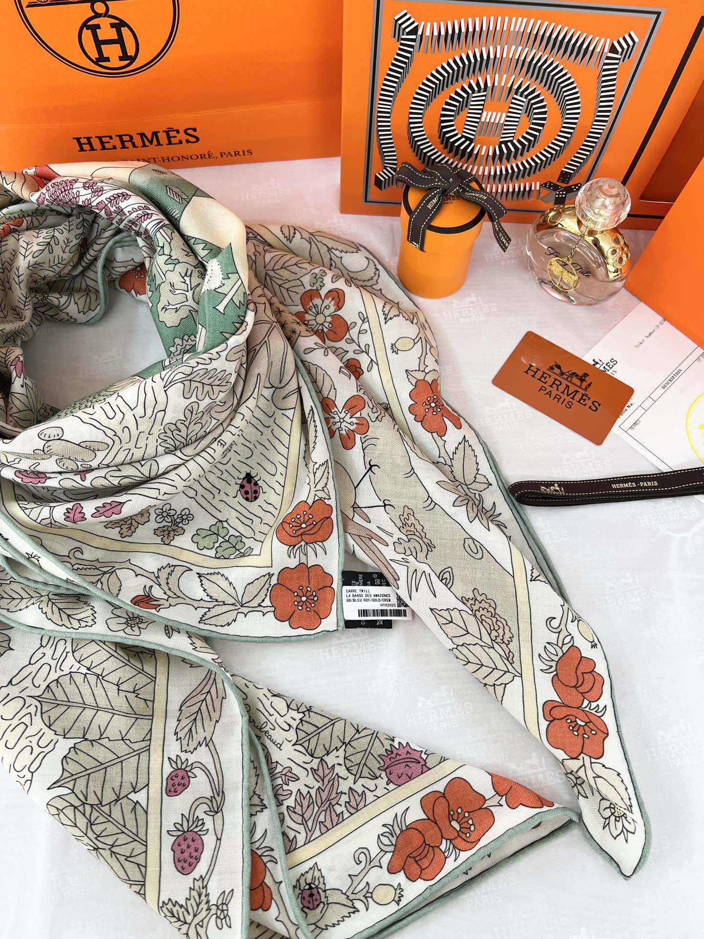 由设计师索菲亚·安德莱奥蒂(SoPhia Andreotti)和爱德华·巴里布德(EdouardBari