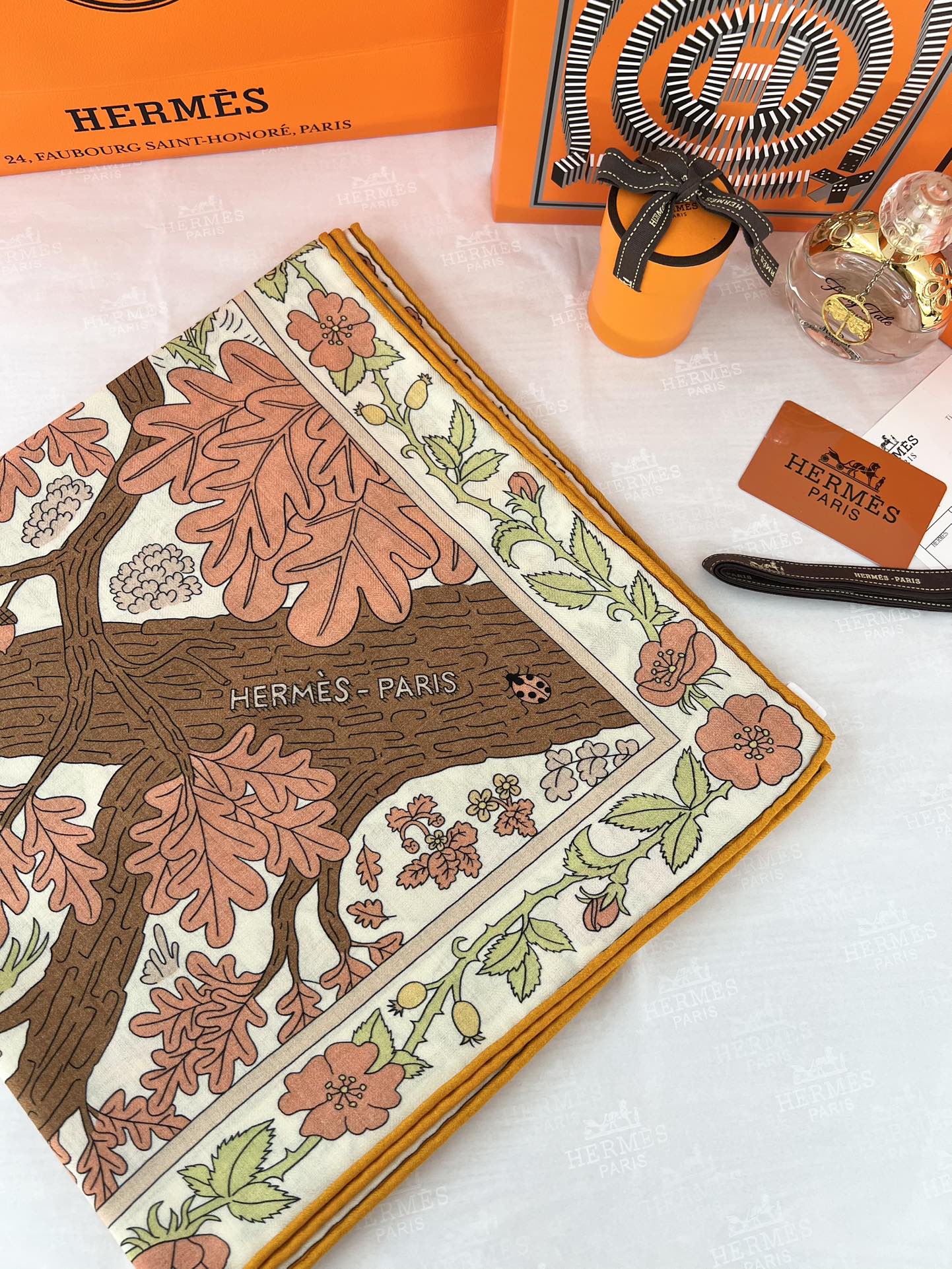 由设计师索菲亚·安德莱奥蒂(SoPhia Andreotti)和爱德华·巴里布德(EdouardBari