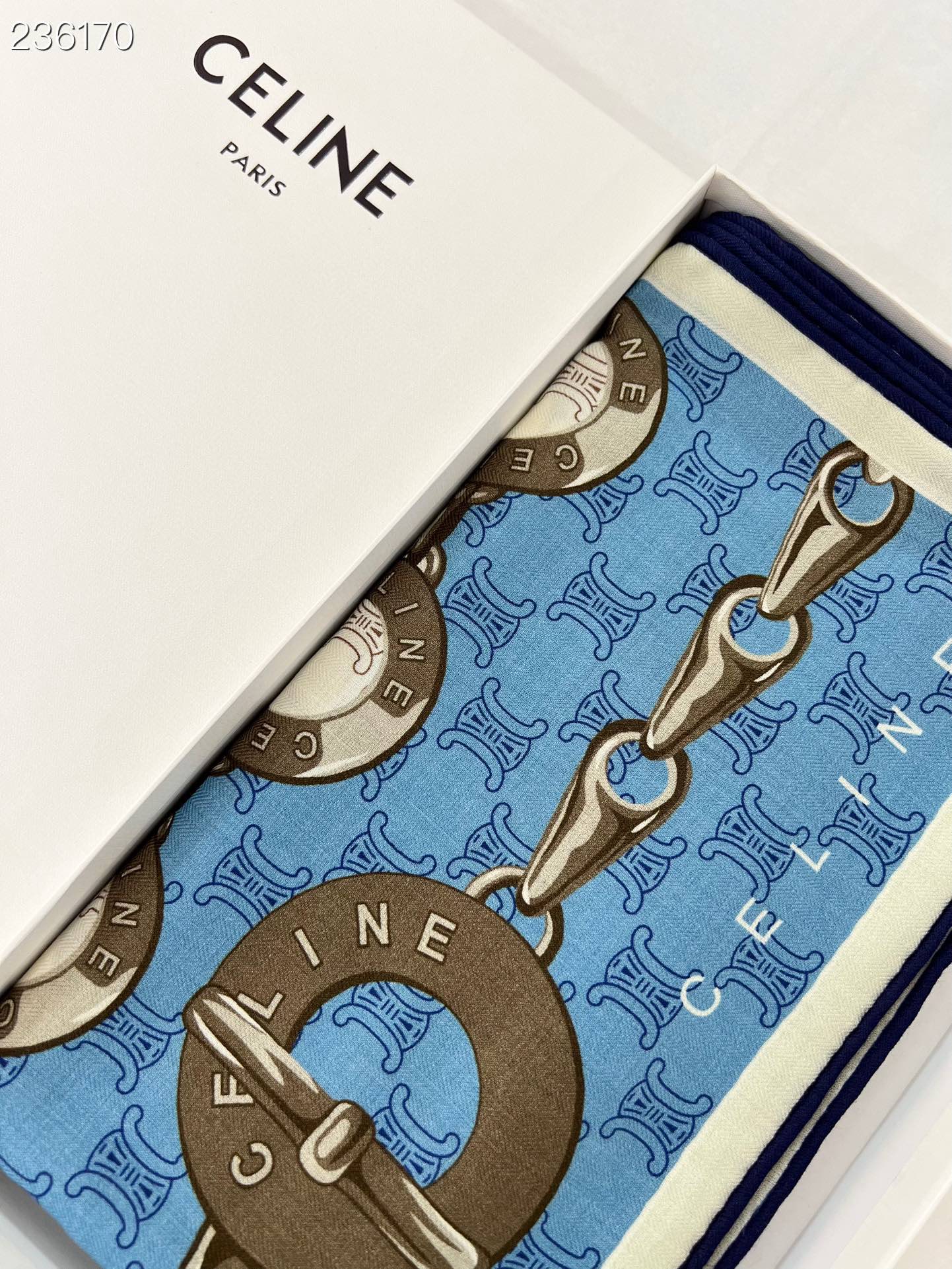 140顶级丝绒双面，手工卷边丝绒双面方巾（30%真丝70%羊绒）丝绒双面印花方巾！ 尺寸：140*140