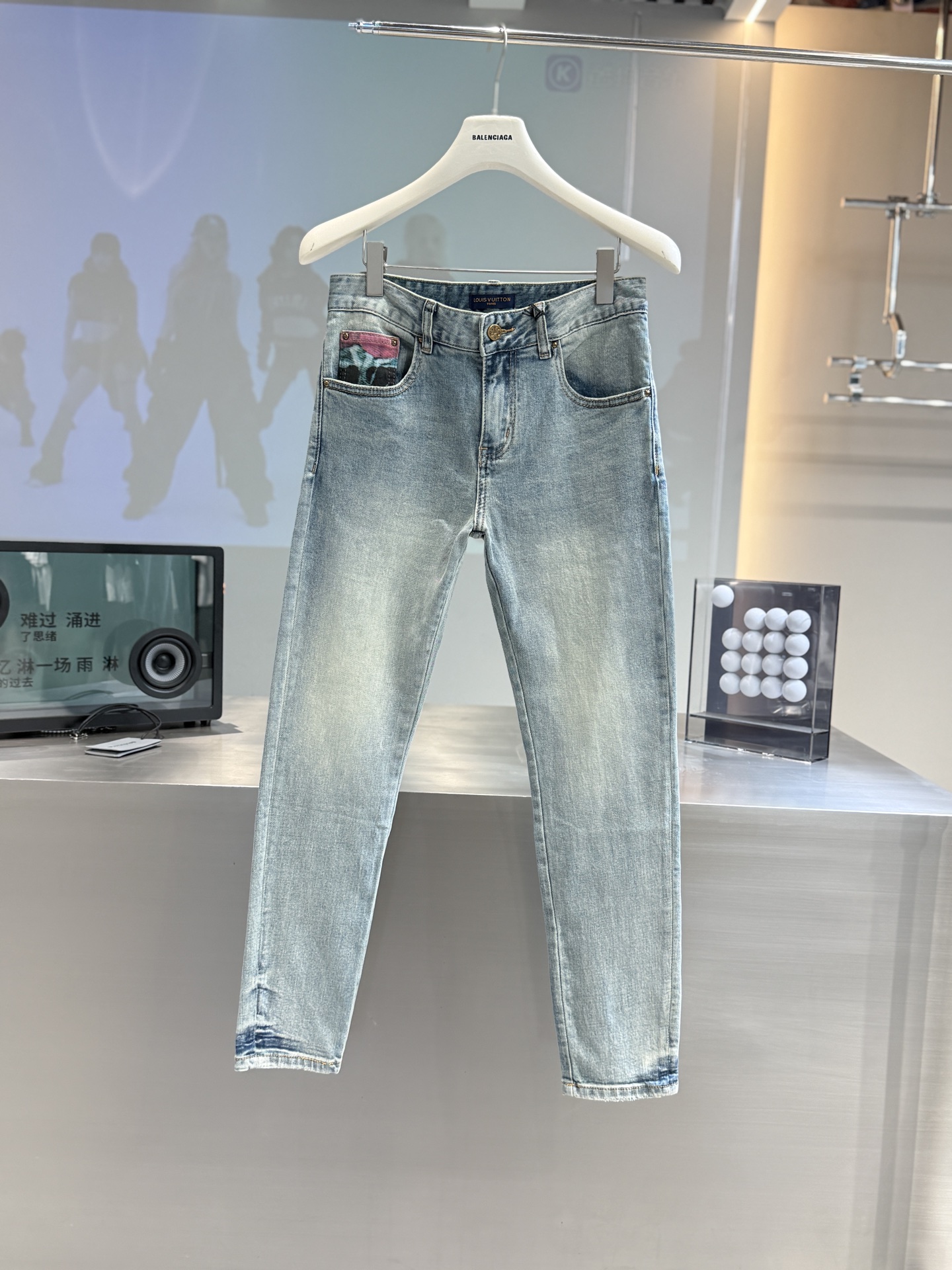 NO:160846,1V. ｜New spring and summer jeans, slim pants 28-36,,jeans,alexander wang198609091V. ｜春夏新款牛仔裤,修身裤型 28-36,,jeans,alexander wang,Men's clothing