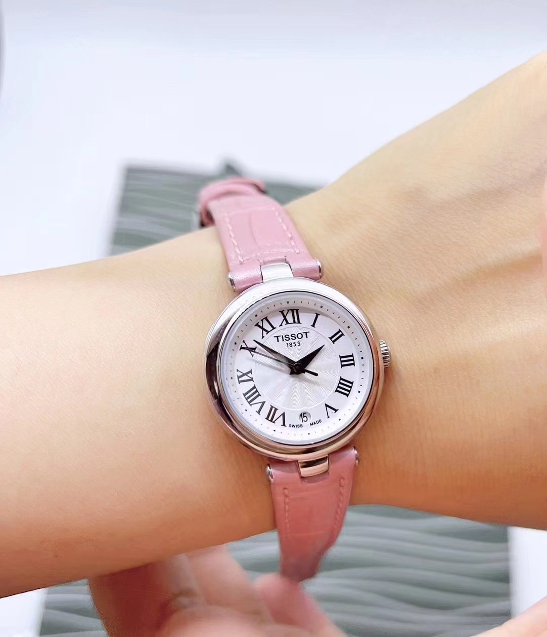 NO:392116,Original Tissot T126 new Little Beauty Series Women's Quartz Hot Product Recommended with imported, original quartz movement. Sapphire mirror 361L fine shell 26 diameter button butterfly button, tissot19860909Original Tissot 天梭T126 新款小美人系列女士石英爆款推荐 搭配进口,原装石英机芯.蓝宝石镜面 361L精壳 26直径 按纽蝴蝶扣子,,tissot,Watch